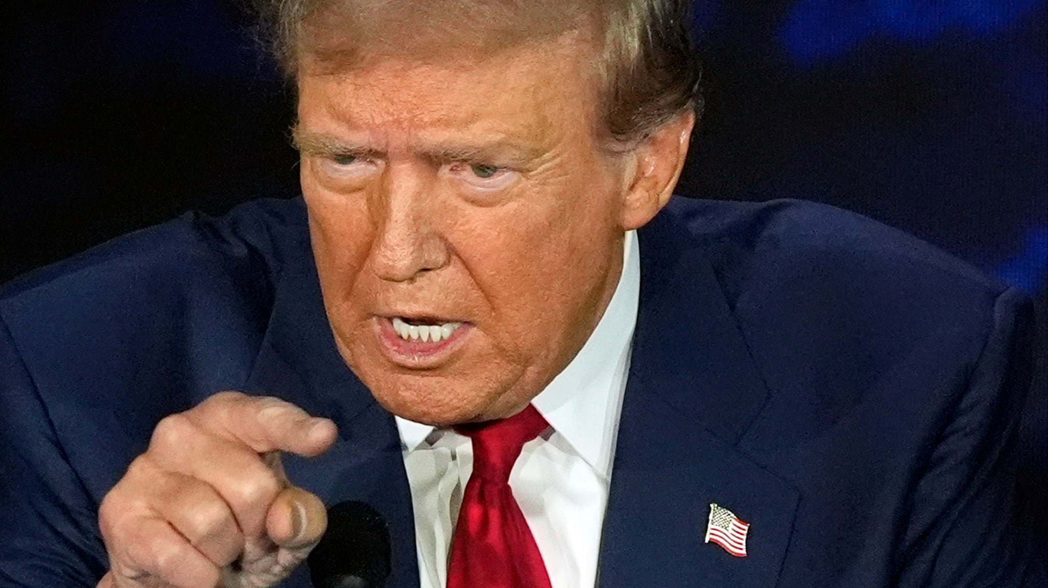 Trump roser Norge ... igjen