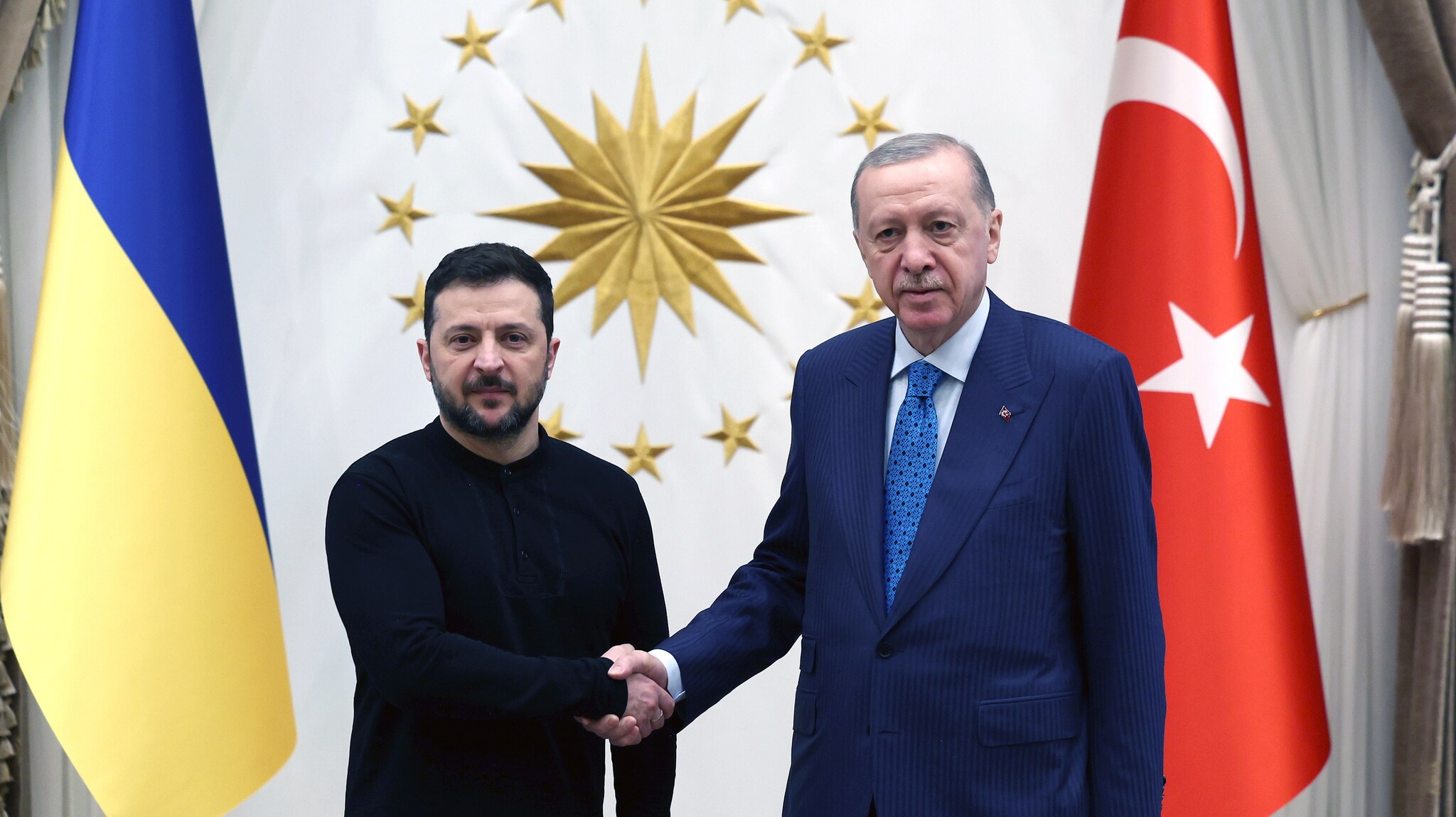 Zelenskyj og Erdogan møter pressen