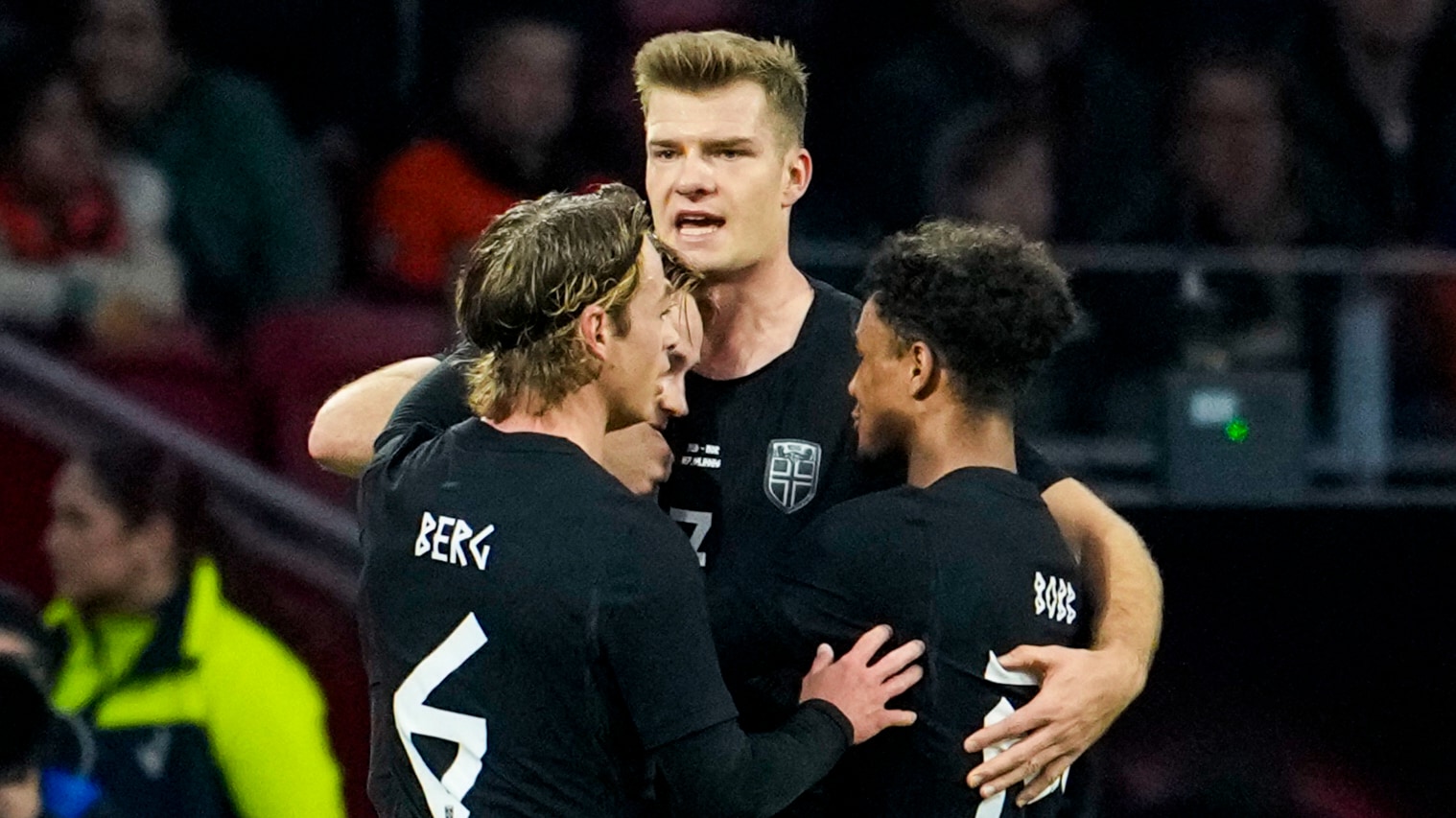 SE NÅ: Lad opp til landskampen mot Sveits med VGs studio