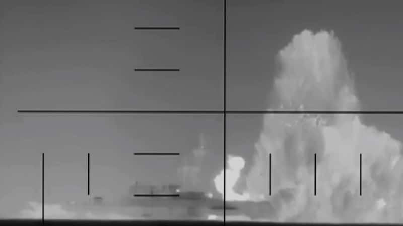 Minst 80 skal ha mistet livet etter at amerikansk ubåt senket iransk krigsskip utenfor Sri Lanka