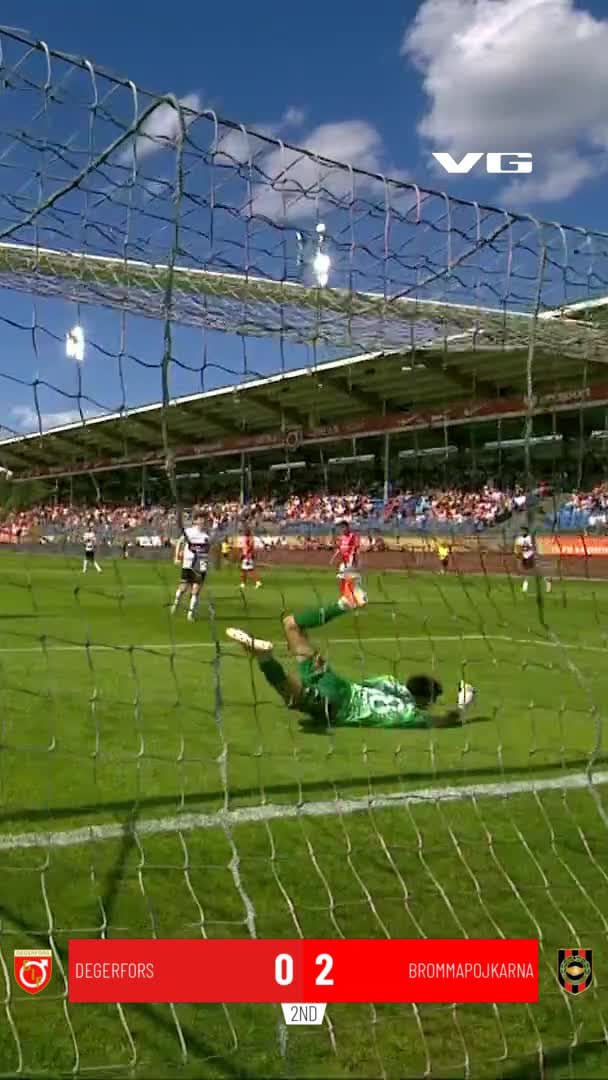 0-2: Strand, Brommapojkarna