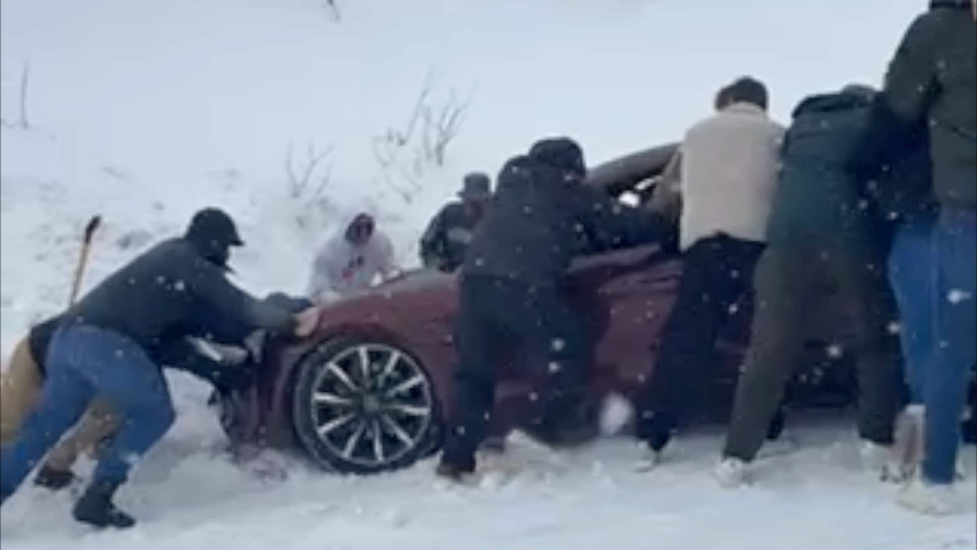 Kaos på glatta i Hemsedal