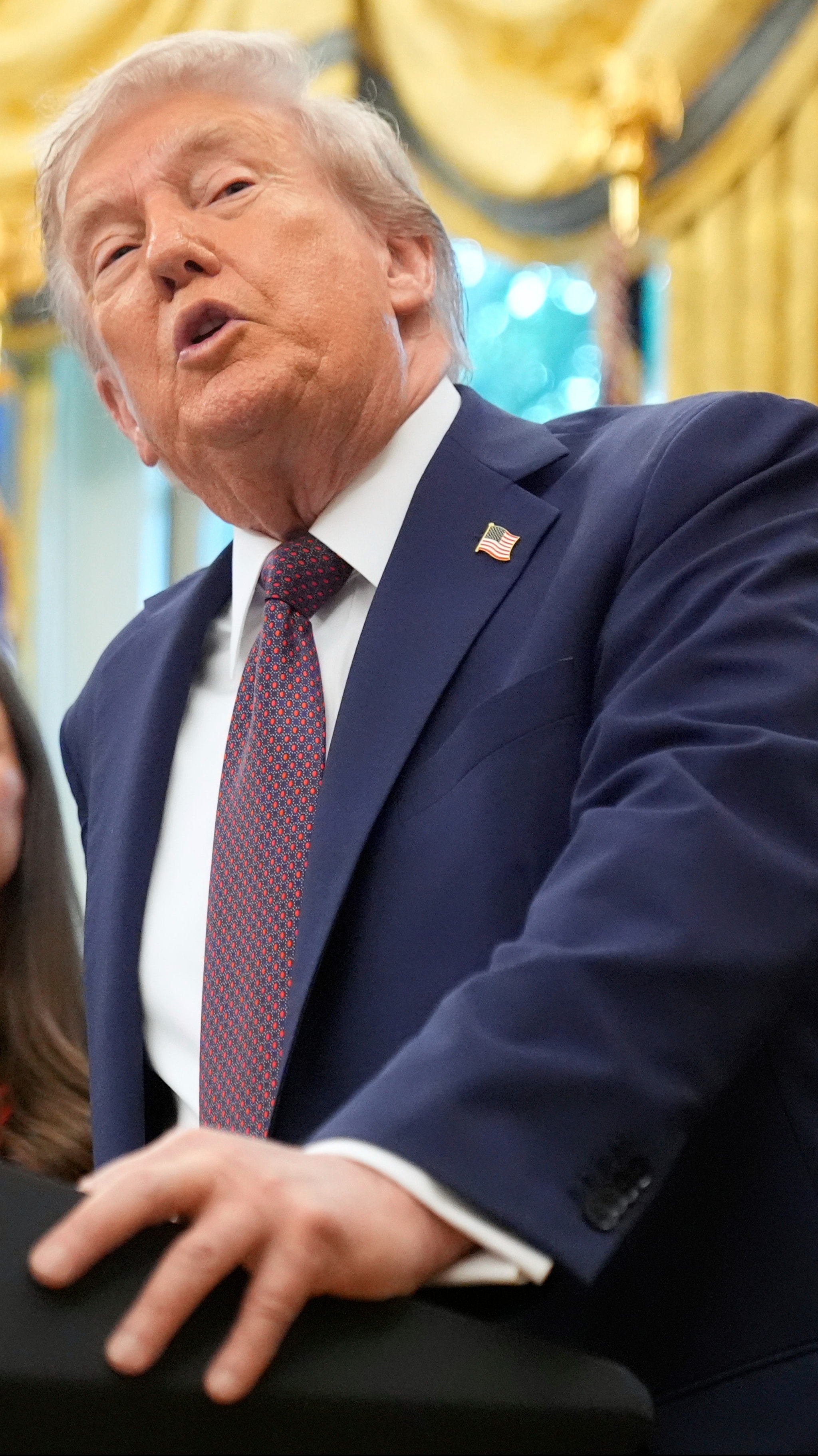 VG: Trump avviser helserykter: Nasjonalgarden til Chicago