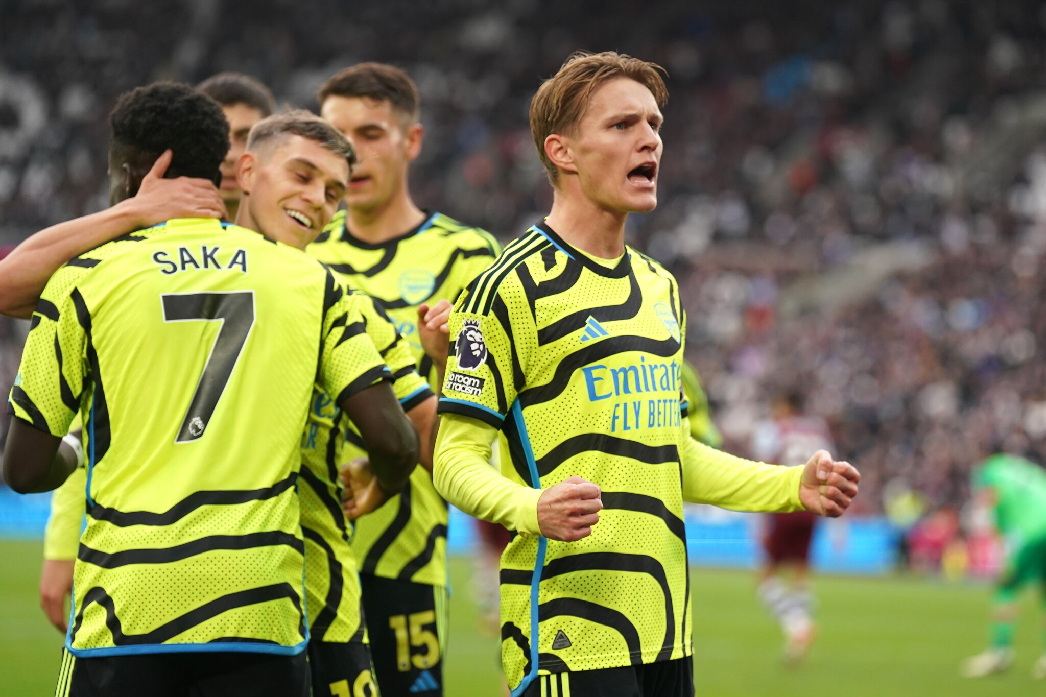 Arsenal totalslaktet West Ham – Ødegaard med to målgivende