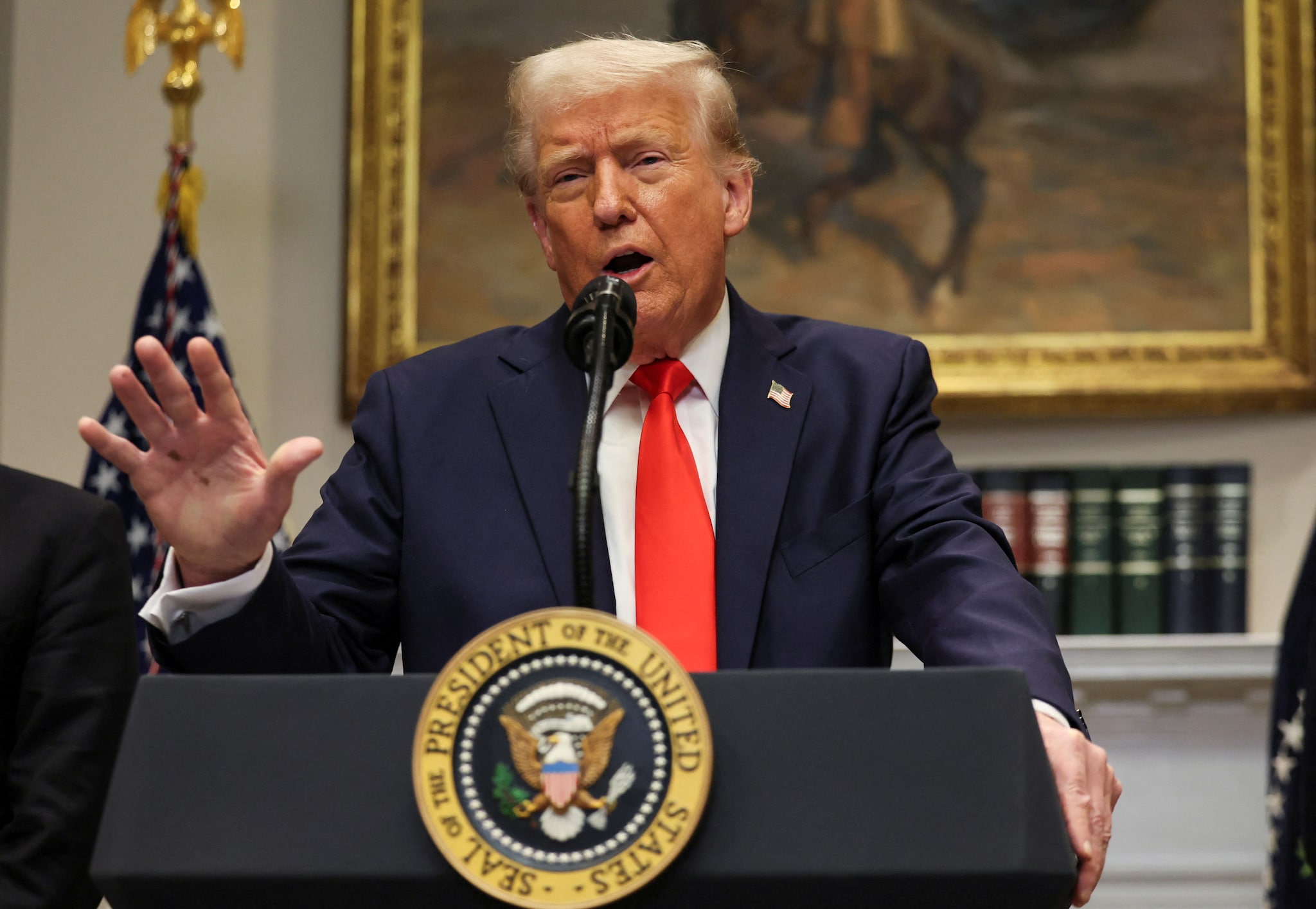 President Donald Trump taler til Kongressen