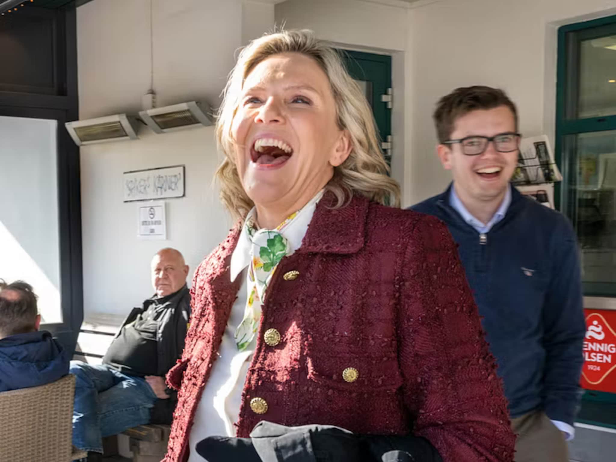 Frp knuser ALLE på ny måling