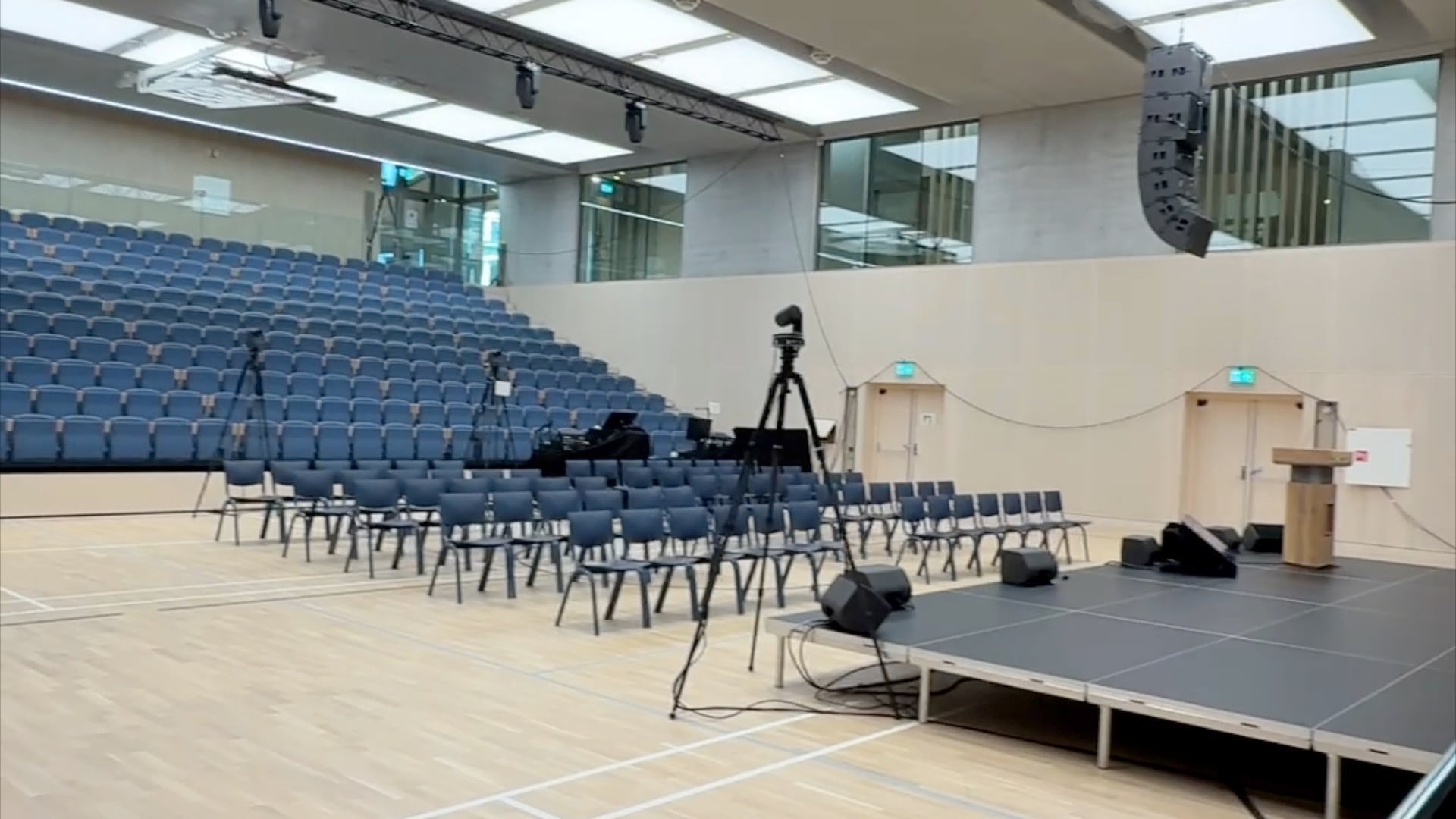 Se regjeringens flerbrukshall