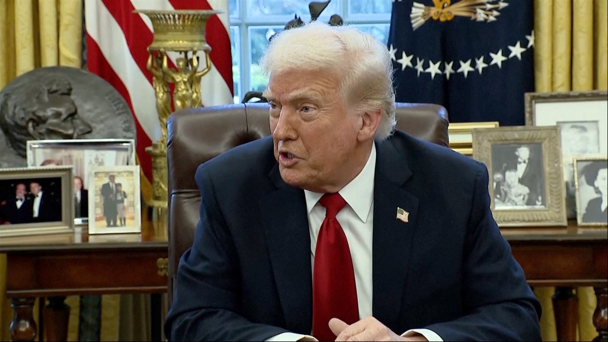 Trump om Signal-chaten: – Mike tok ansvaret for det