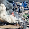 Kraftig brann i gjenvinningsanlegg i Fredrikstad