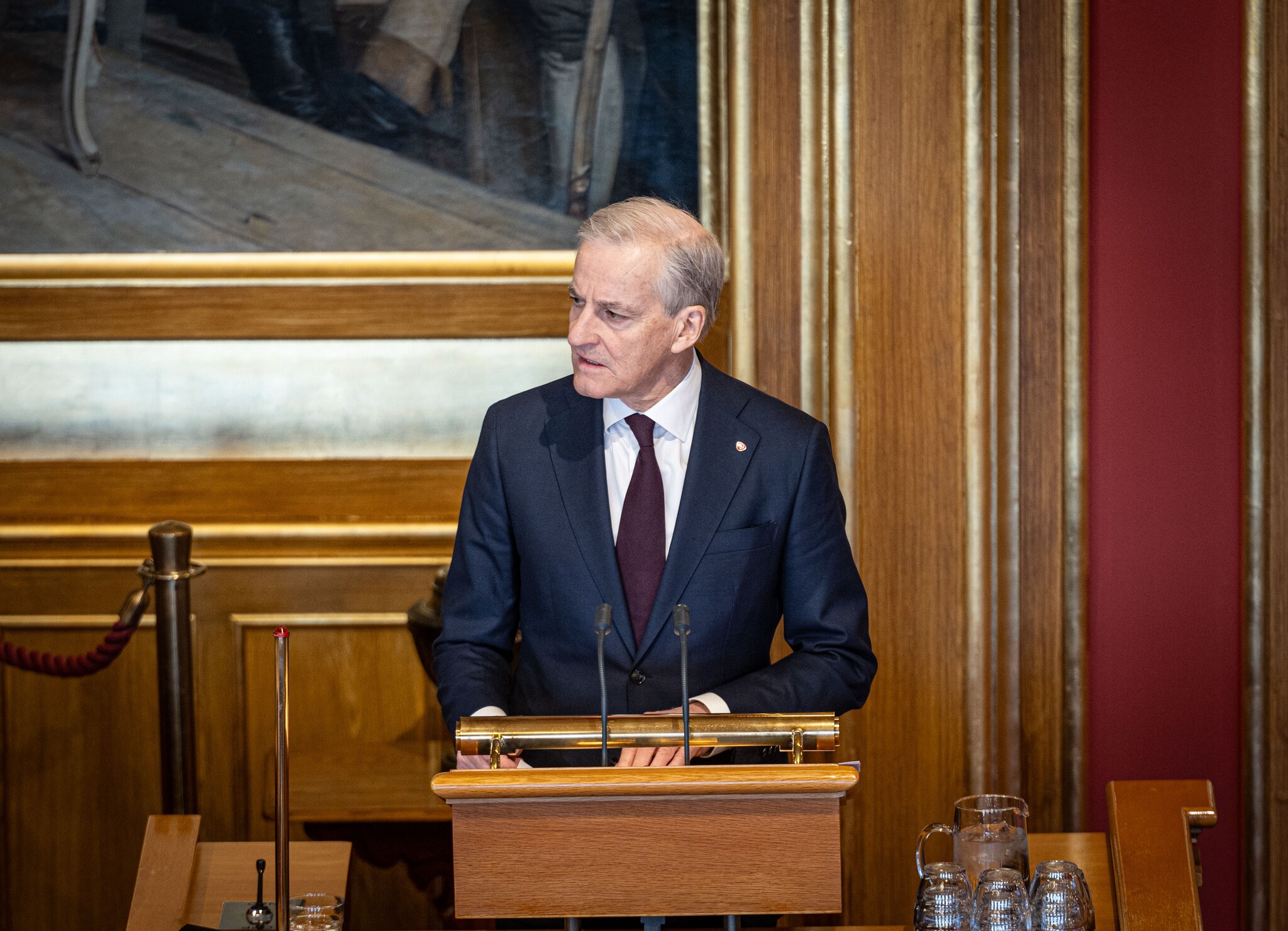 Direkte fra Stortinget: Statsministeren om den sikkerhetspolitiske situasjonen