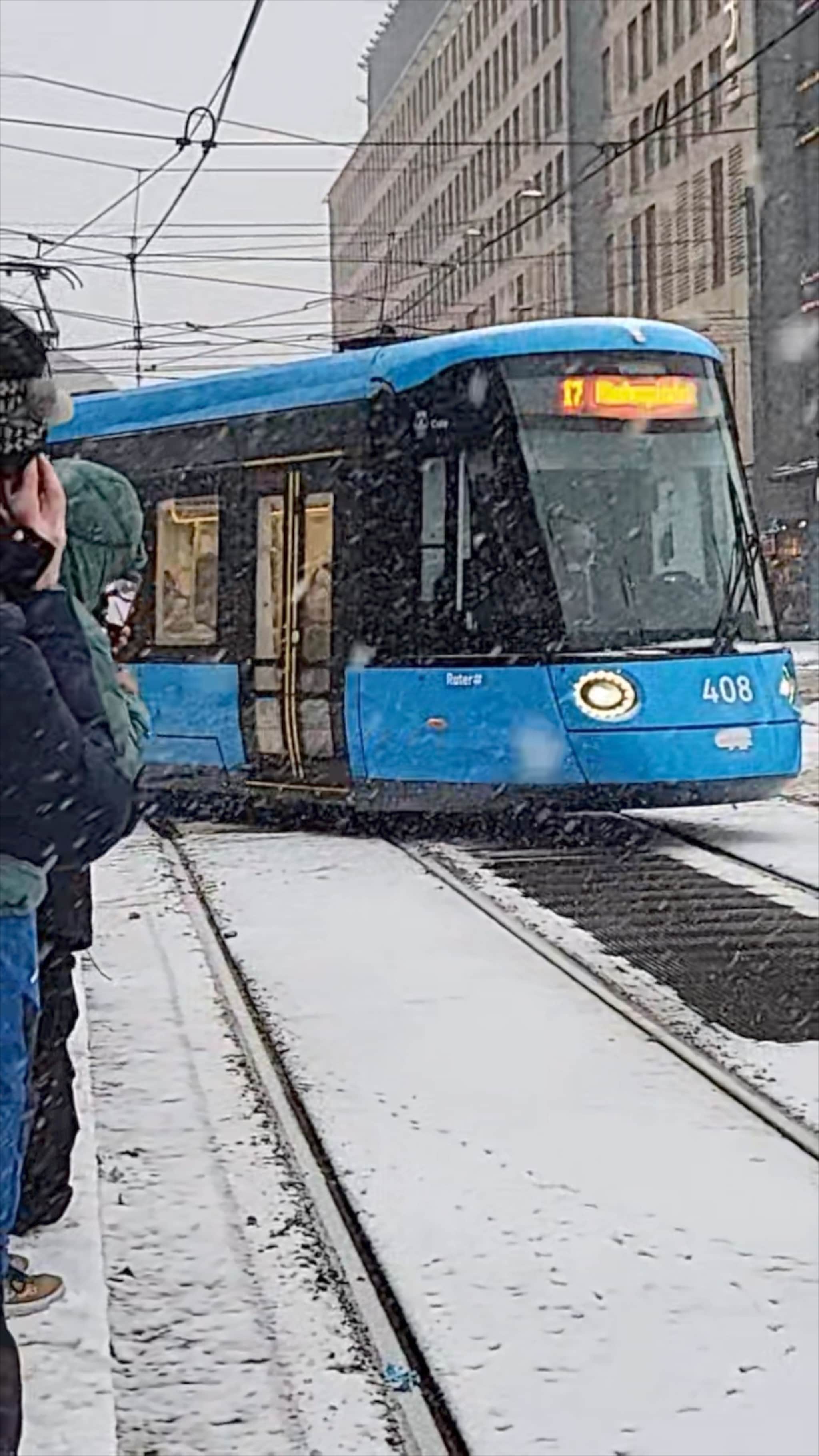 Trikkeavsporing ved Oslo S skaper trafikkproblemer