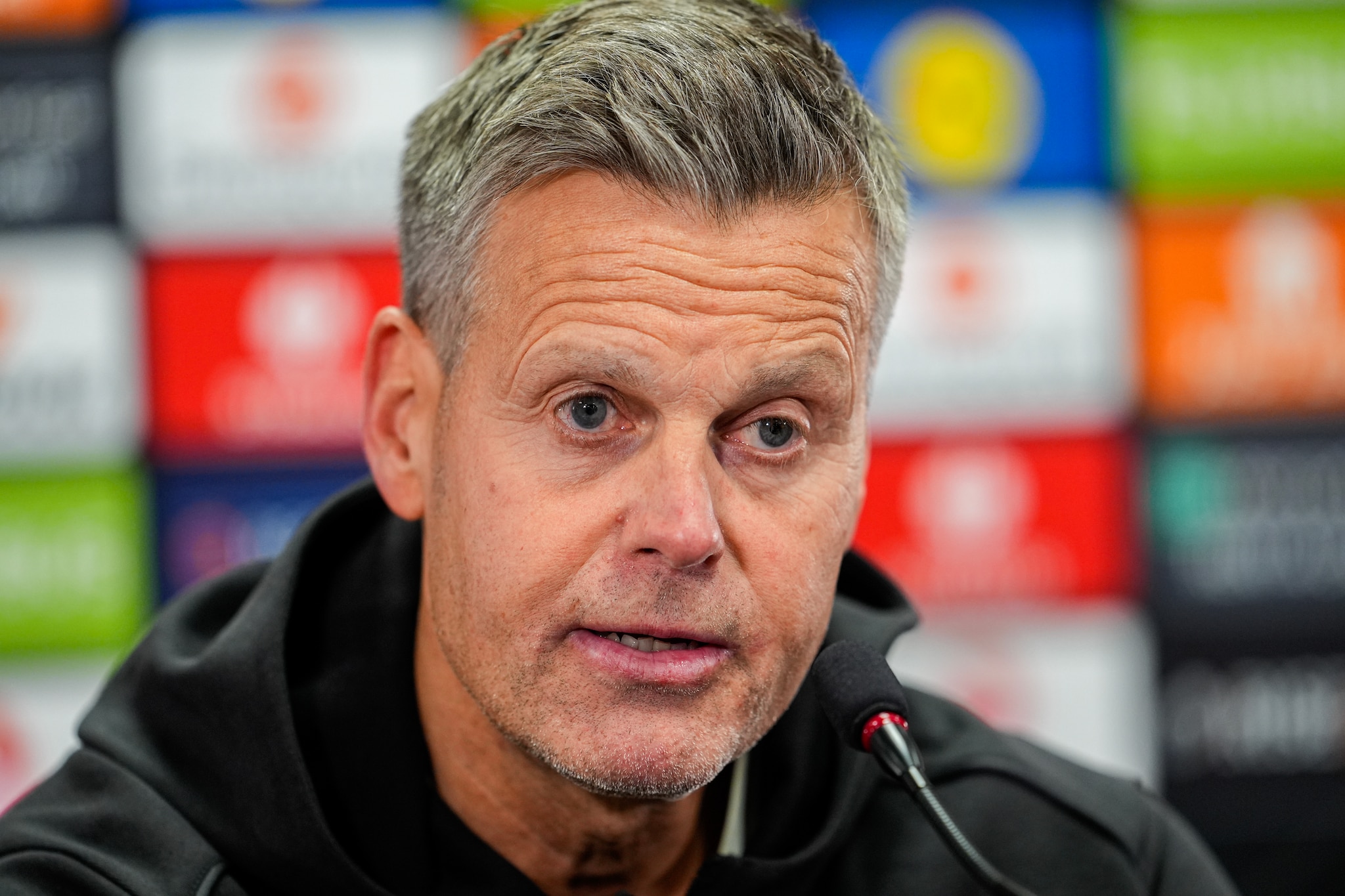 SE: Kjetil Knutsen og Jostein Gundersen møter pressen før Tottenham-kampen