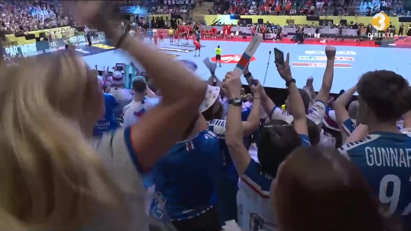 Færøyenes håndballfest fortsetter – herjet i historisk seier