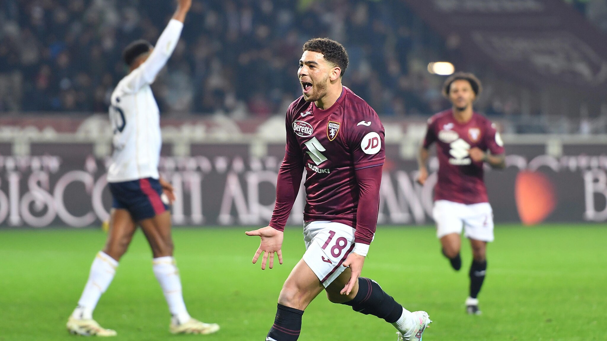 Adams' dobbel avgjorde for Torino