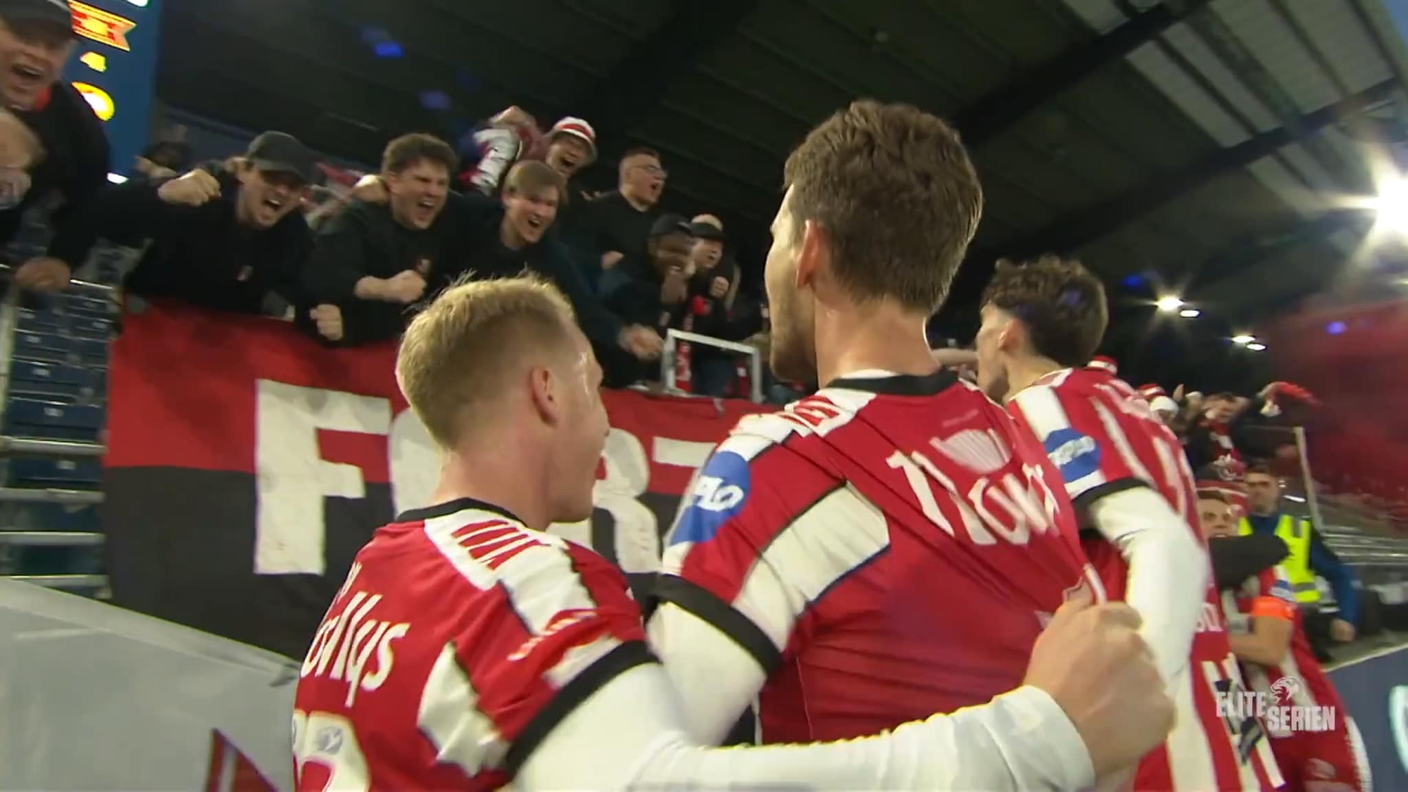 Tre scoringer på overtid i målfesten mellom Viking og Tromsø