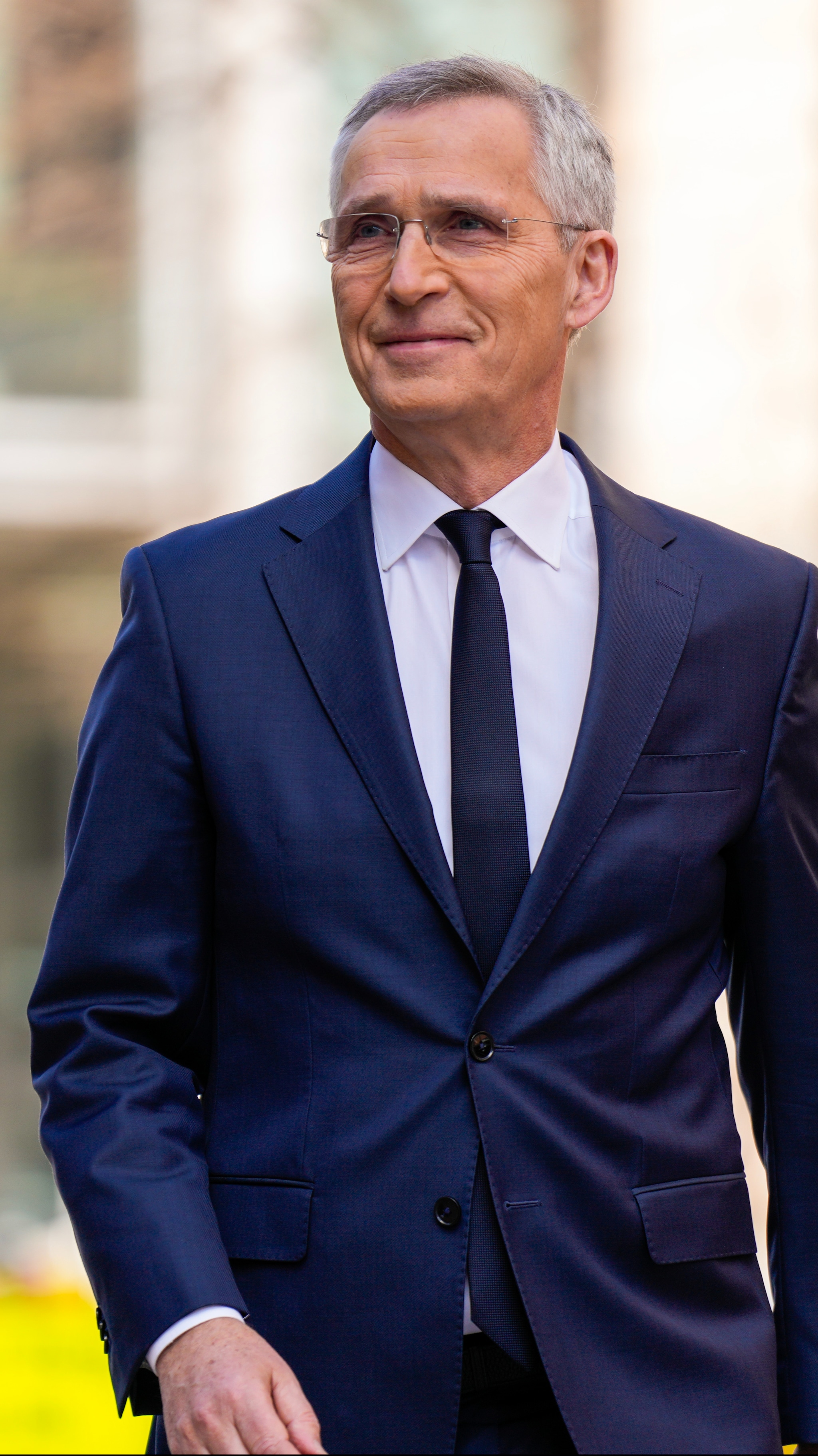 Finansminister Jens Stoltenberg svarer på dine spørsmål om økonomien