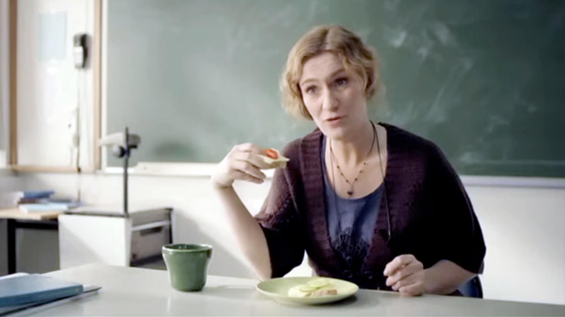 Avslører hemmelighet om reklamen