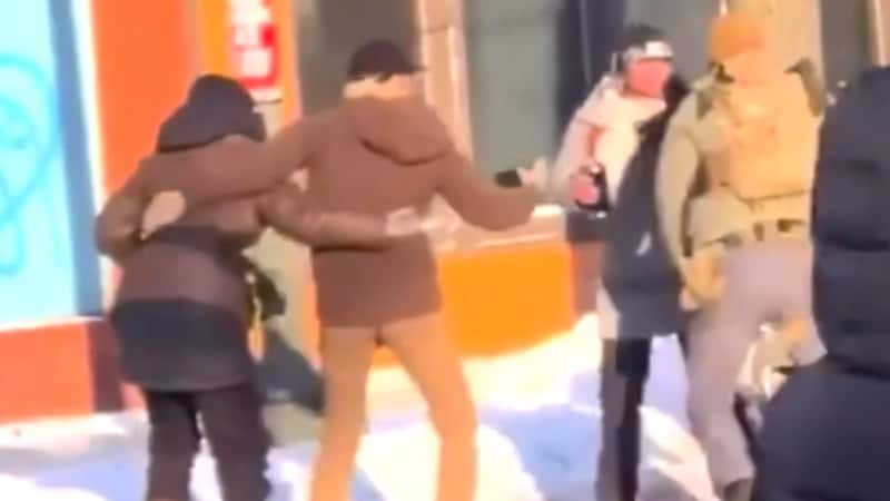 Republikanske politikere krever gransking etter dødelig skuddrama