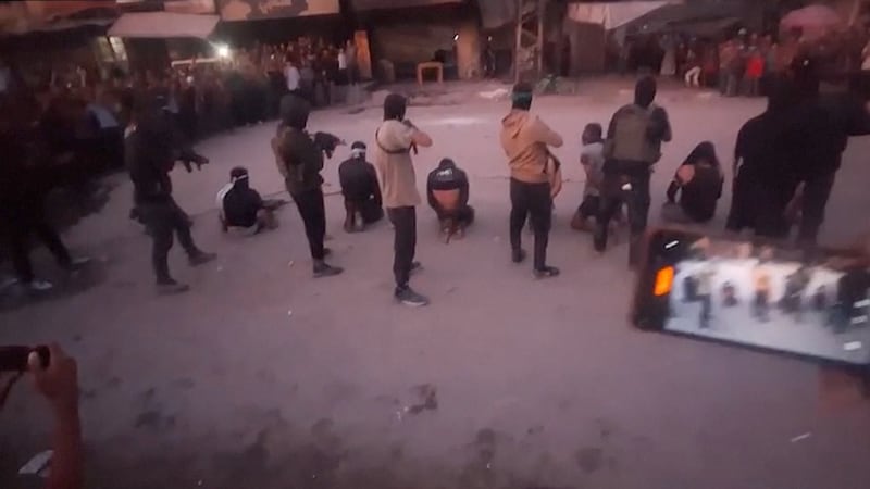 Hamas henretter på åpen gate