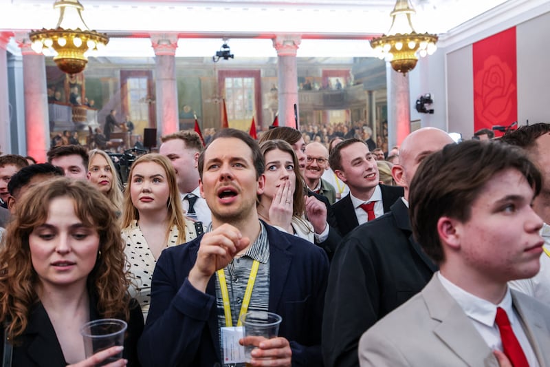 Mette Frederiksen går mot krisevalg