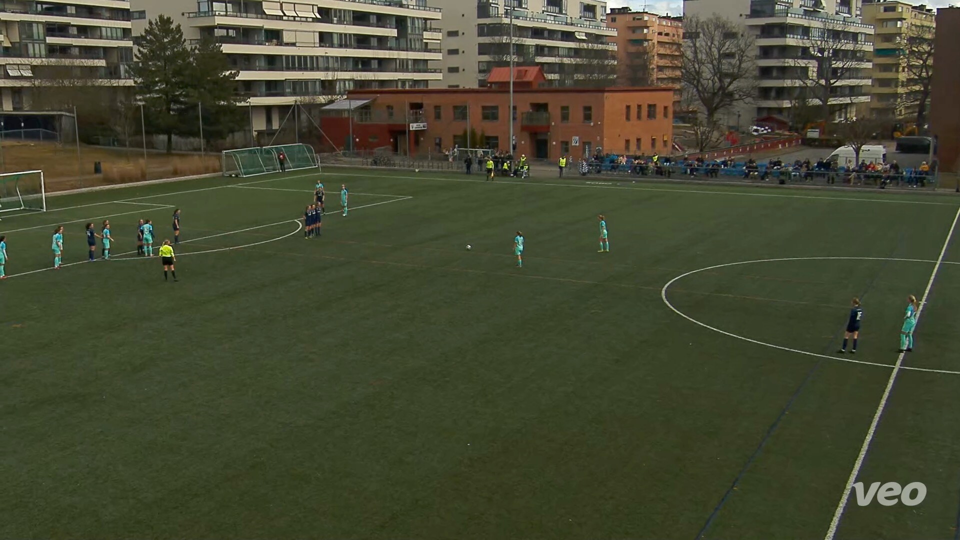 Maiken (18) scoret frisparkperle fra 30 meter