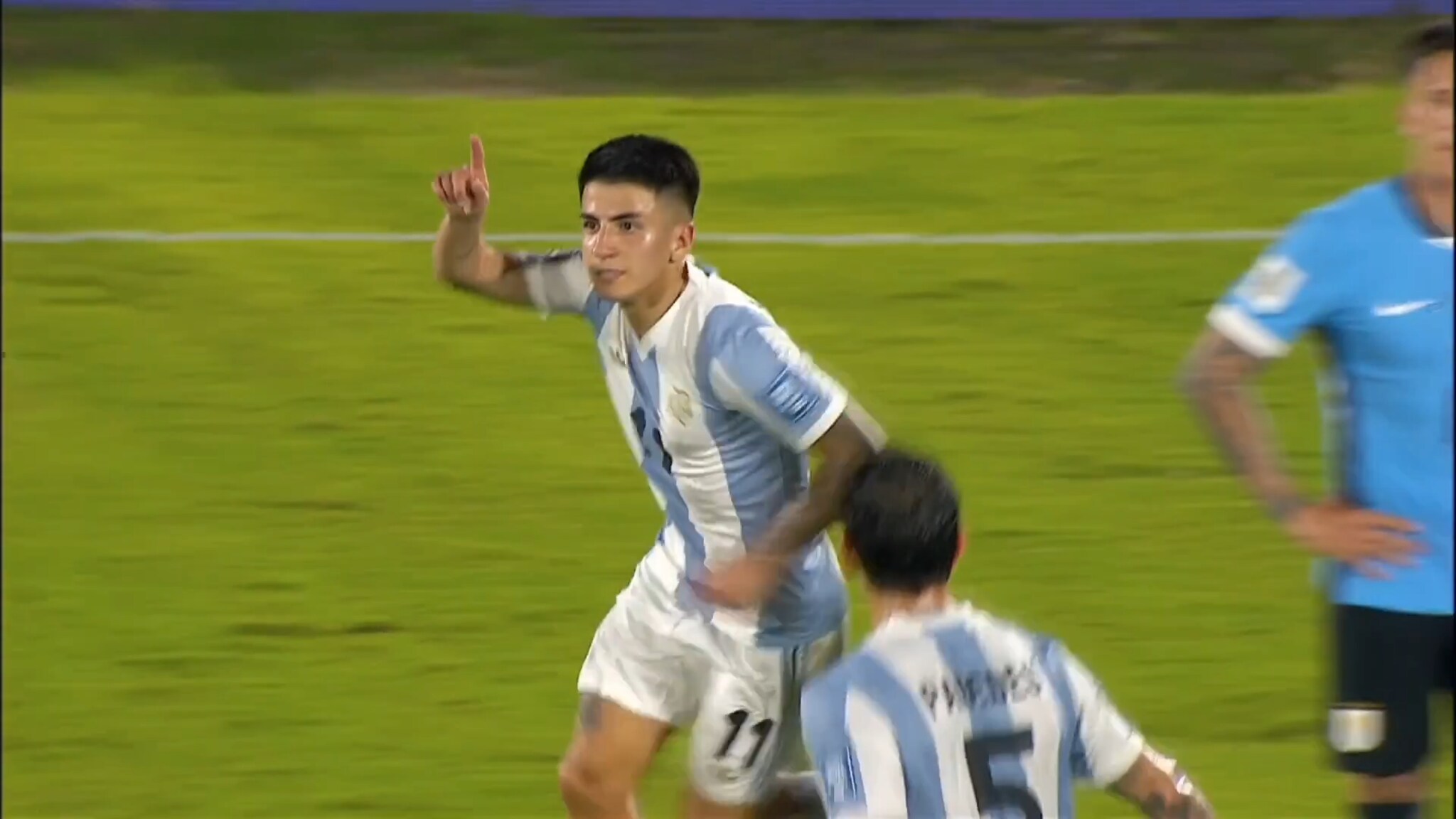 Høydepunkter: Drømmetreff fra Almada sikret Argentina-seier mot Uruguay