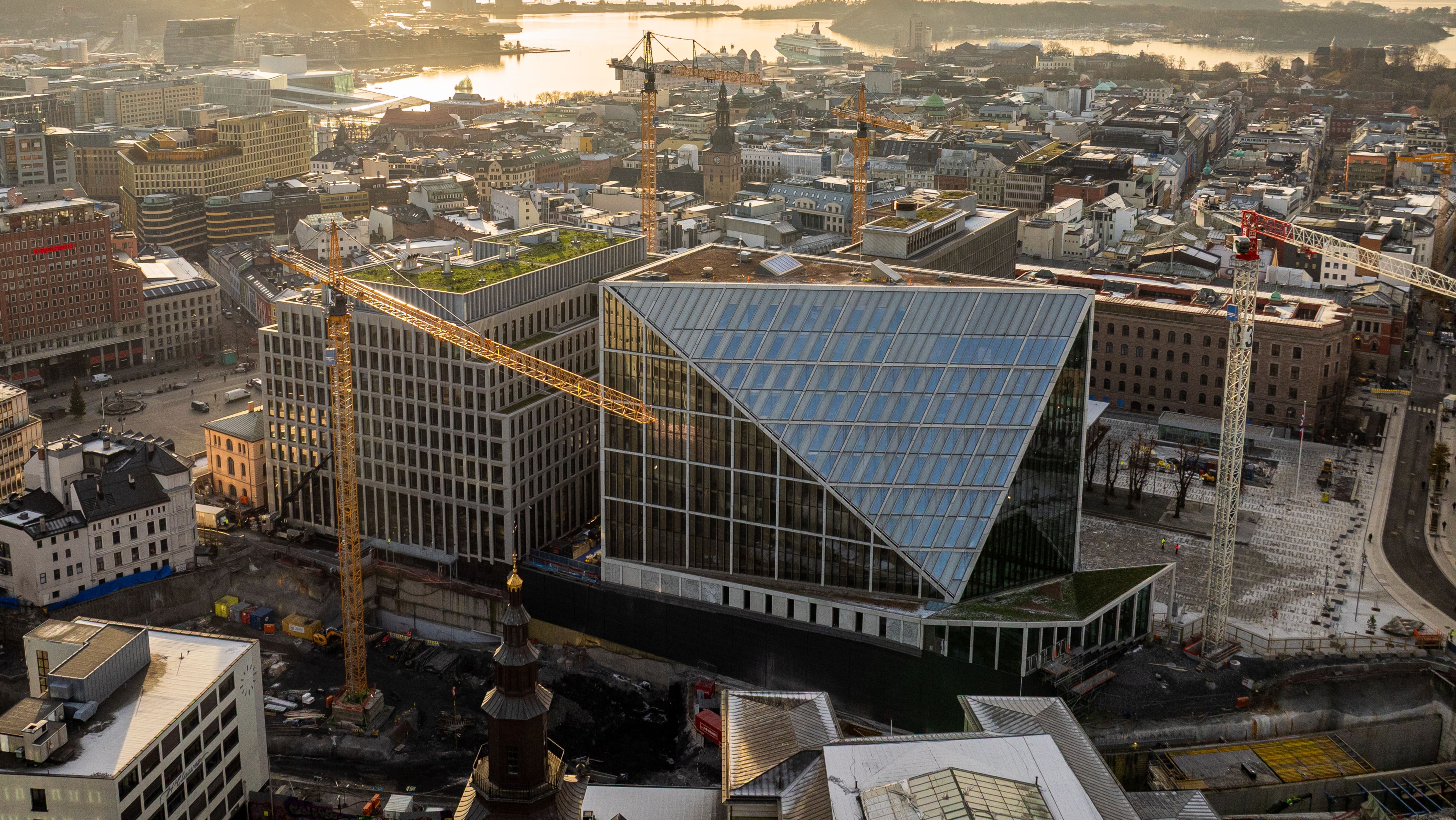 Nå åpner det nye regjeringskvartalet