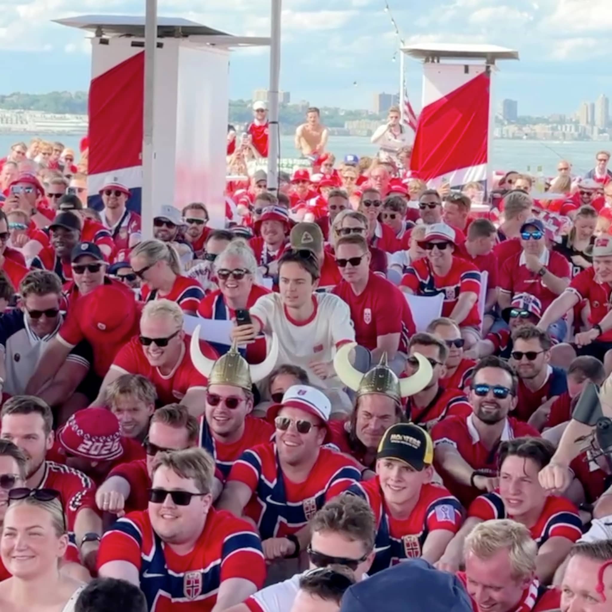 Norsk fest i New York – gikk tom for øl