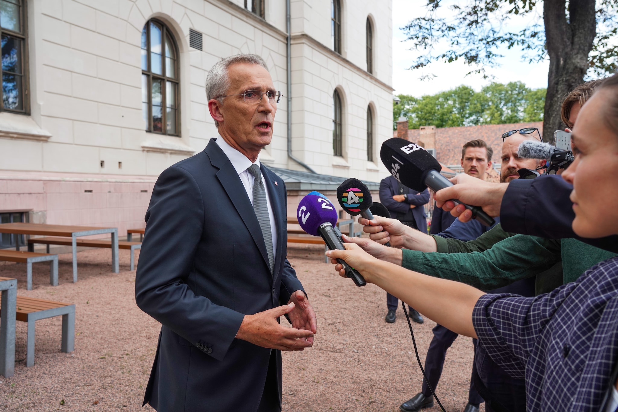 Stoltenberg tar ansvar for Oljefondets Gaza-investeringer