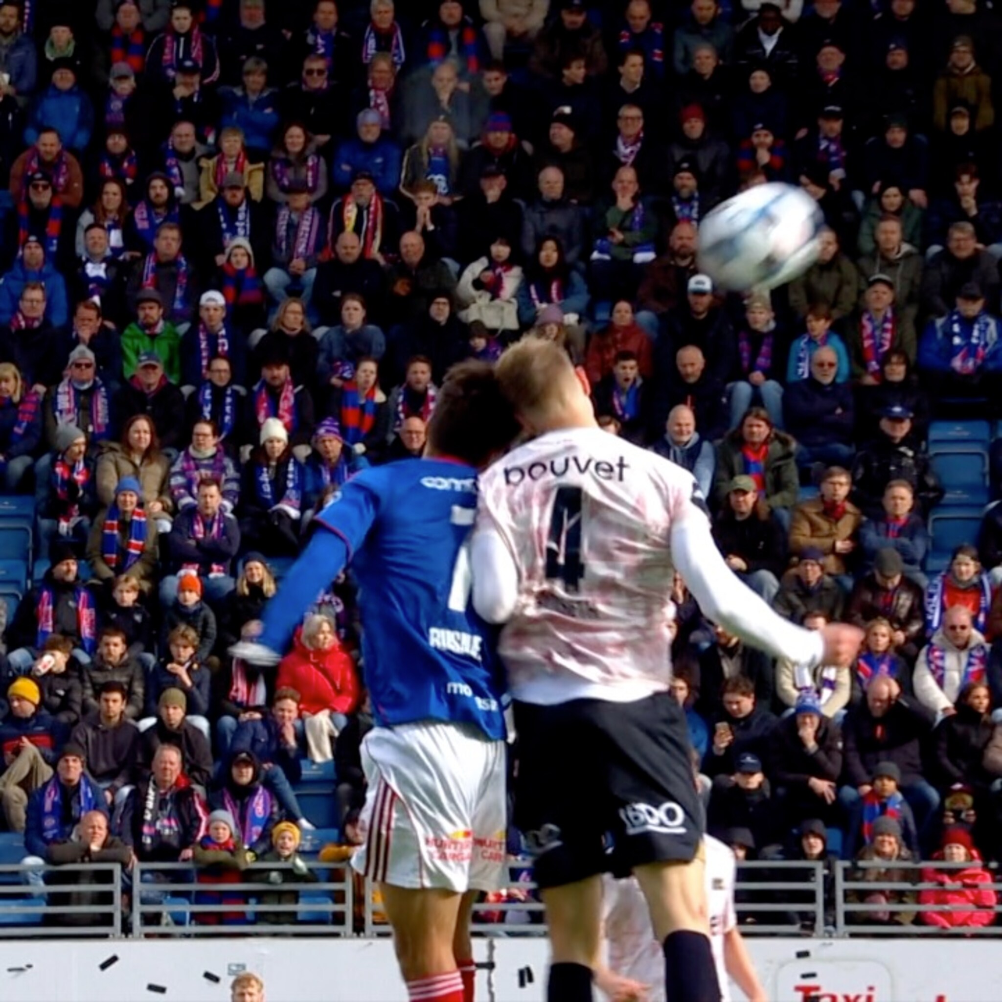 Reagerer på utvisning: - Veldig strengt