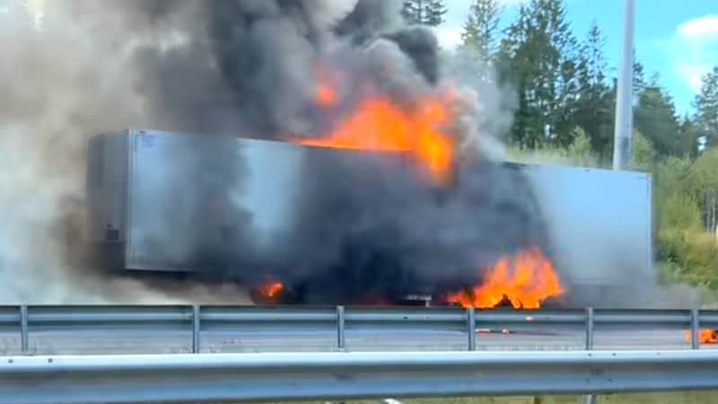 Truck Fire E6 Vestby – Road Closed