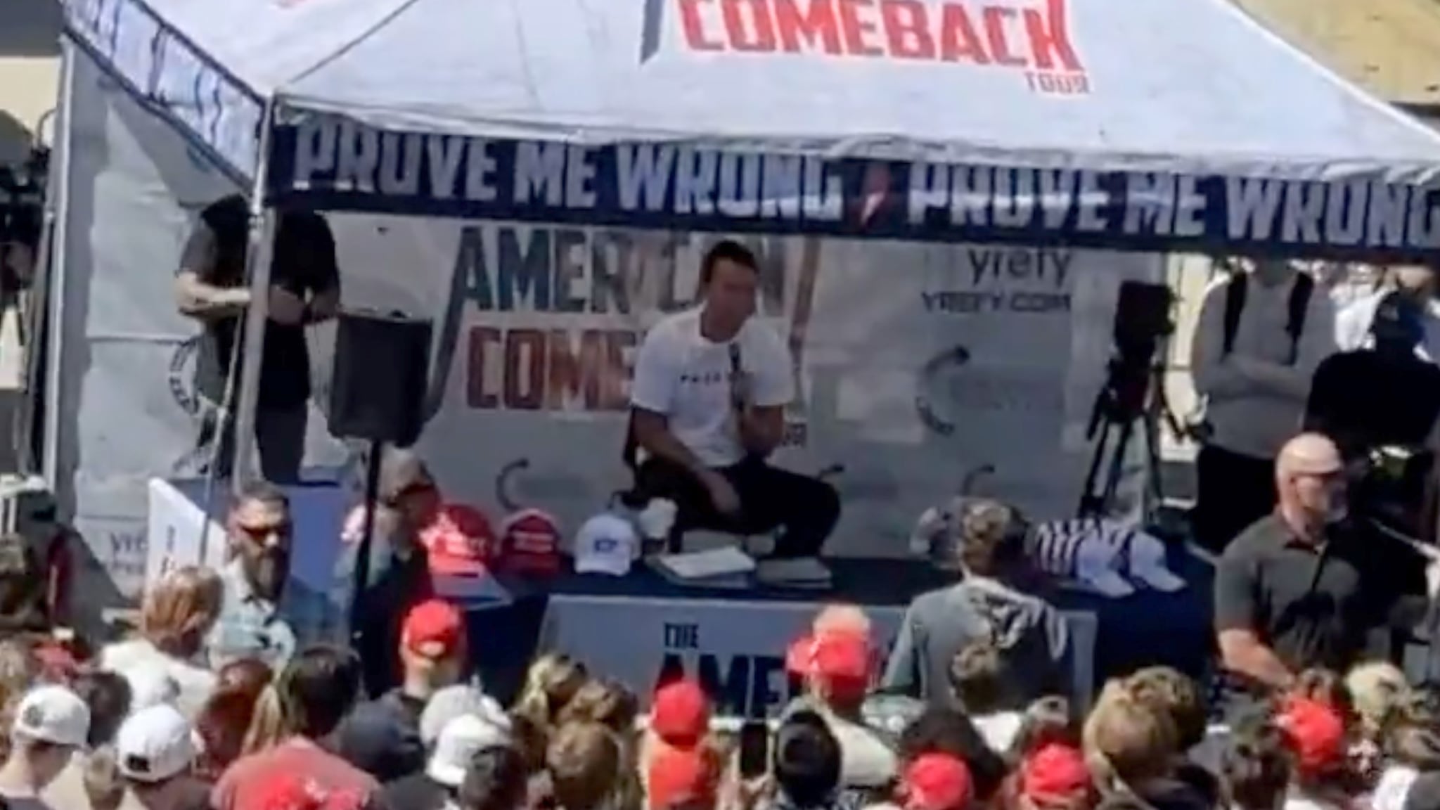 Charlie Kirk skutt og drept: MAGA-kjendiser frykter borgerkrig