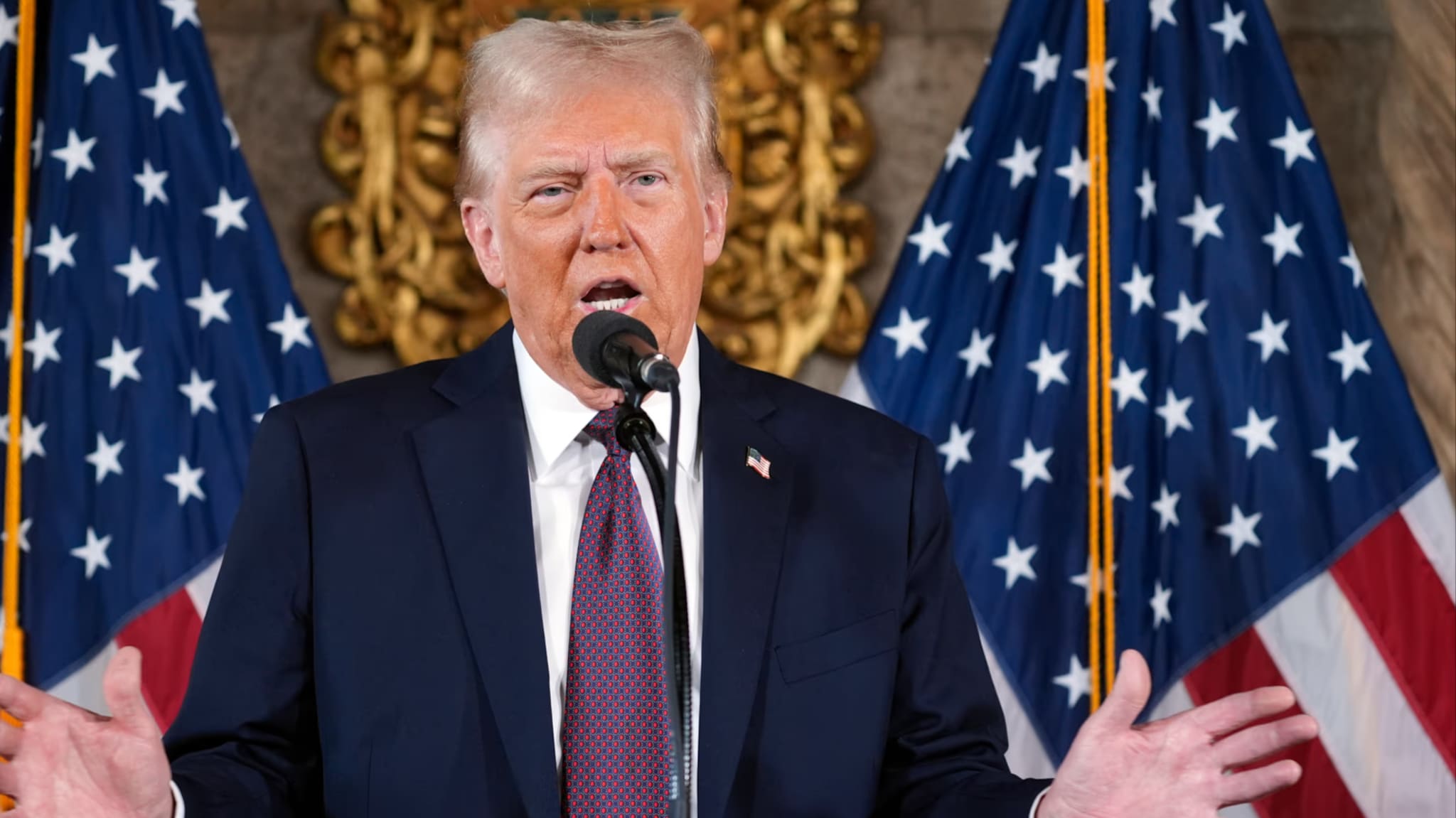 Trump vurderer tvang for å sikre Grønland