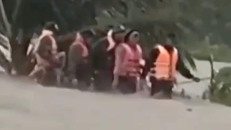 Minst 26 døde og 100 skadede etter tyfon i Vietnam