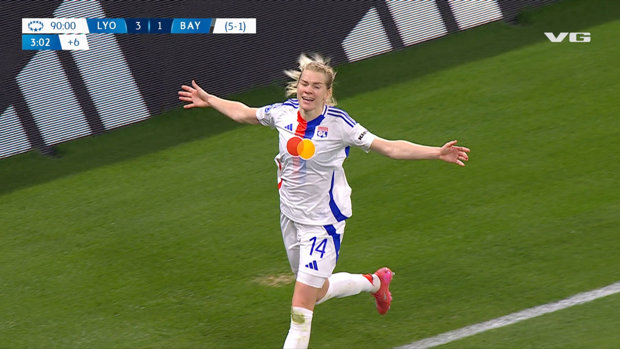 Hegerberg-scoring på overtid