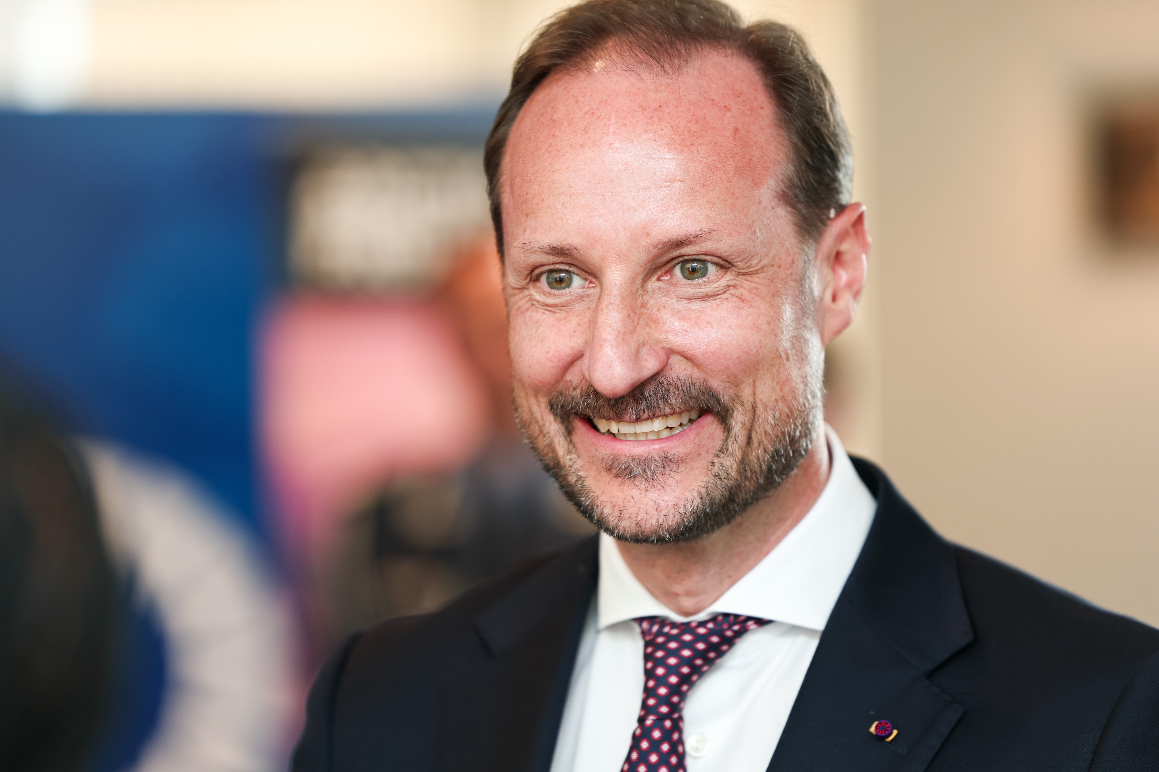 Kronprins Haakon taler på Slottet