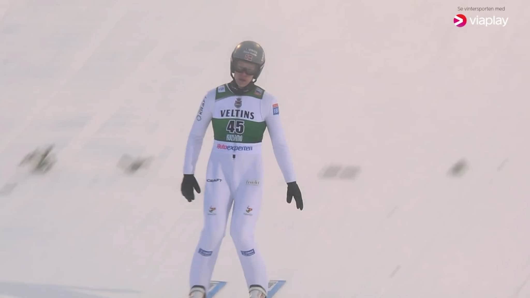 Kombinertløper Andreas Skoglund disket: Hoppdressen var for stor