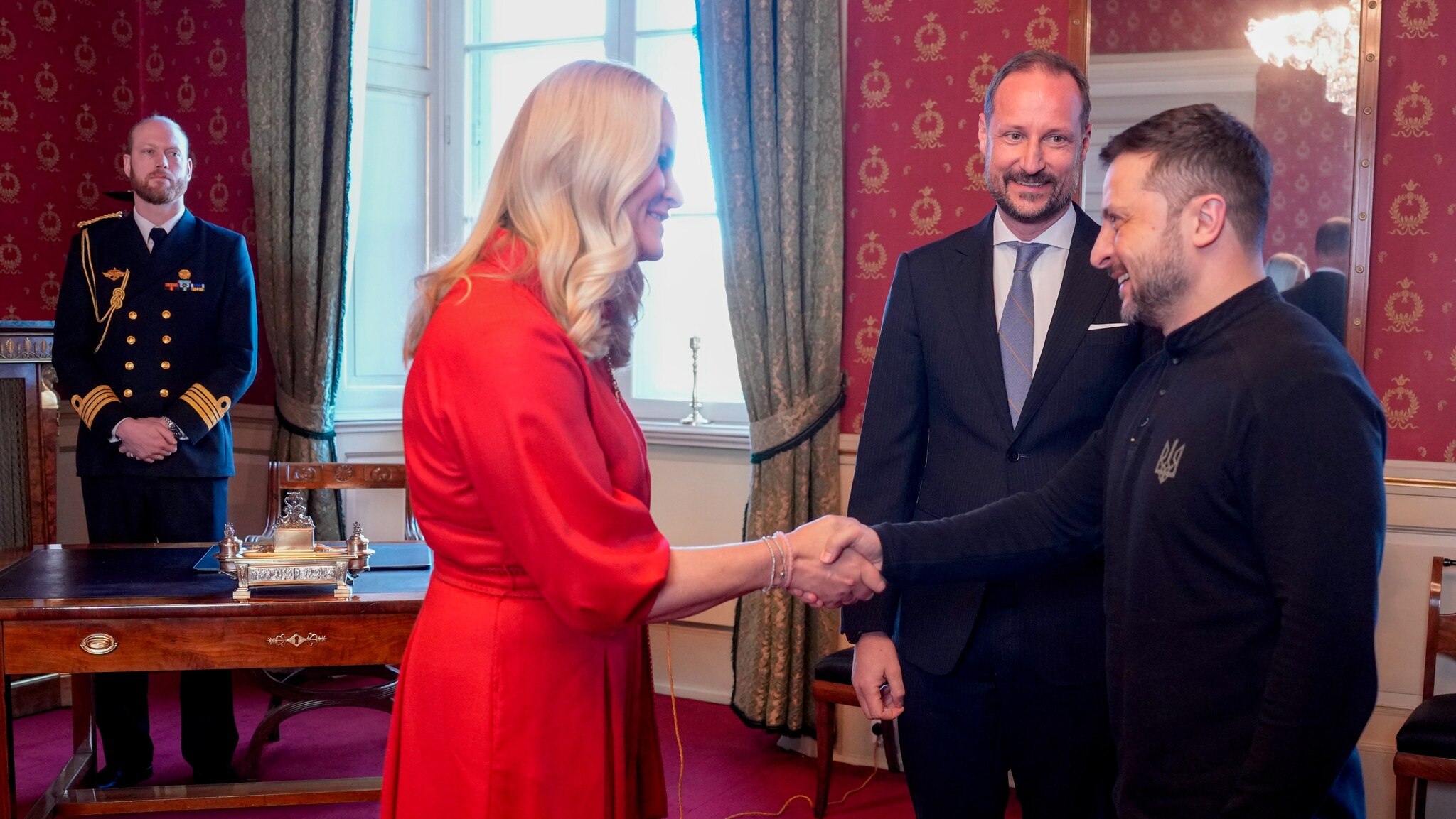 Møter Kronprinsparet: – Velkommen tilbake
