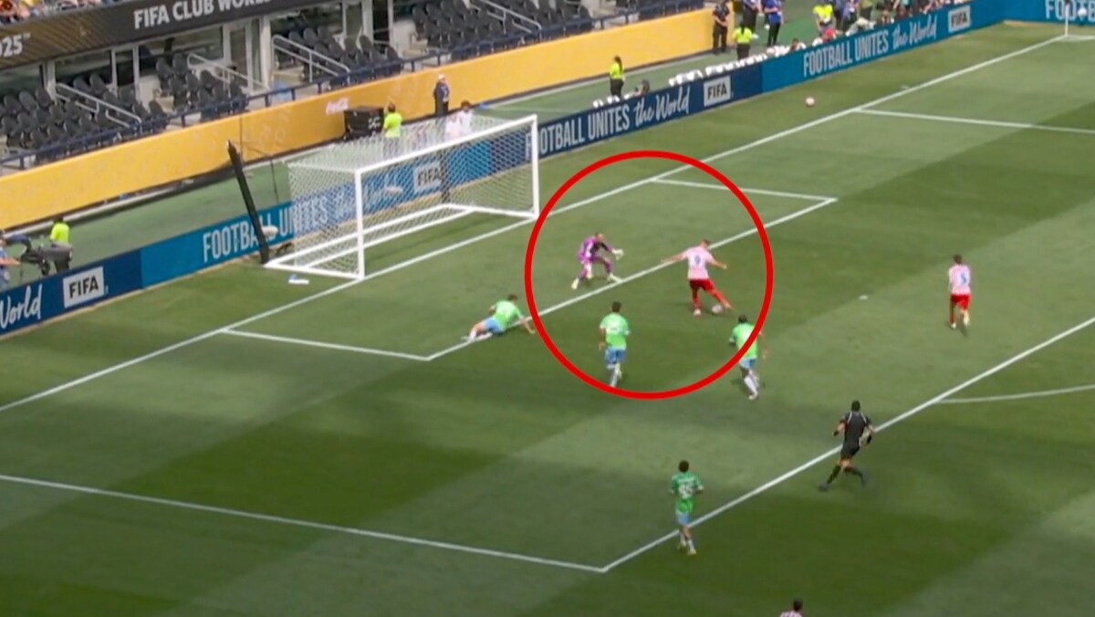 Alexander Sørloth har ikke klart å treffe mål under klubb-VM - VGTV