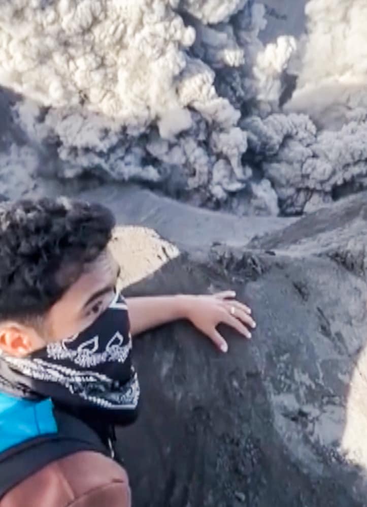 Flykter fra utbruddet: – Ikke løp!!