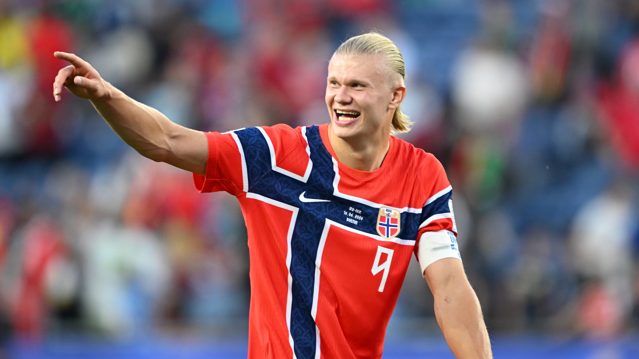 Kjendisene på plass til Norge-kamp: – Gåsehud overalt
