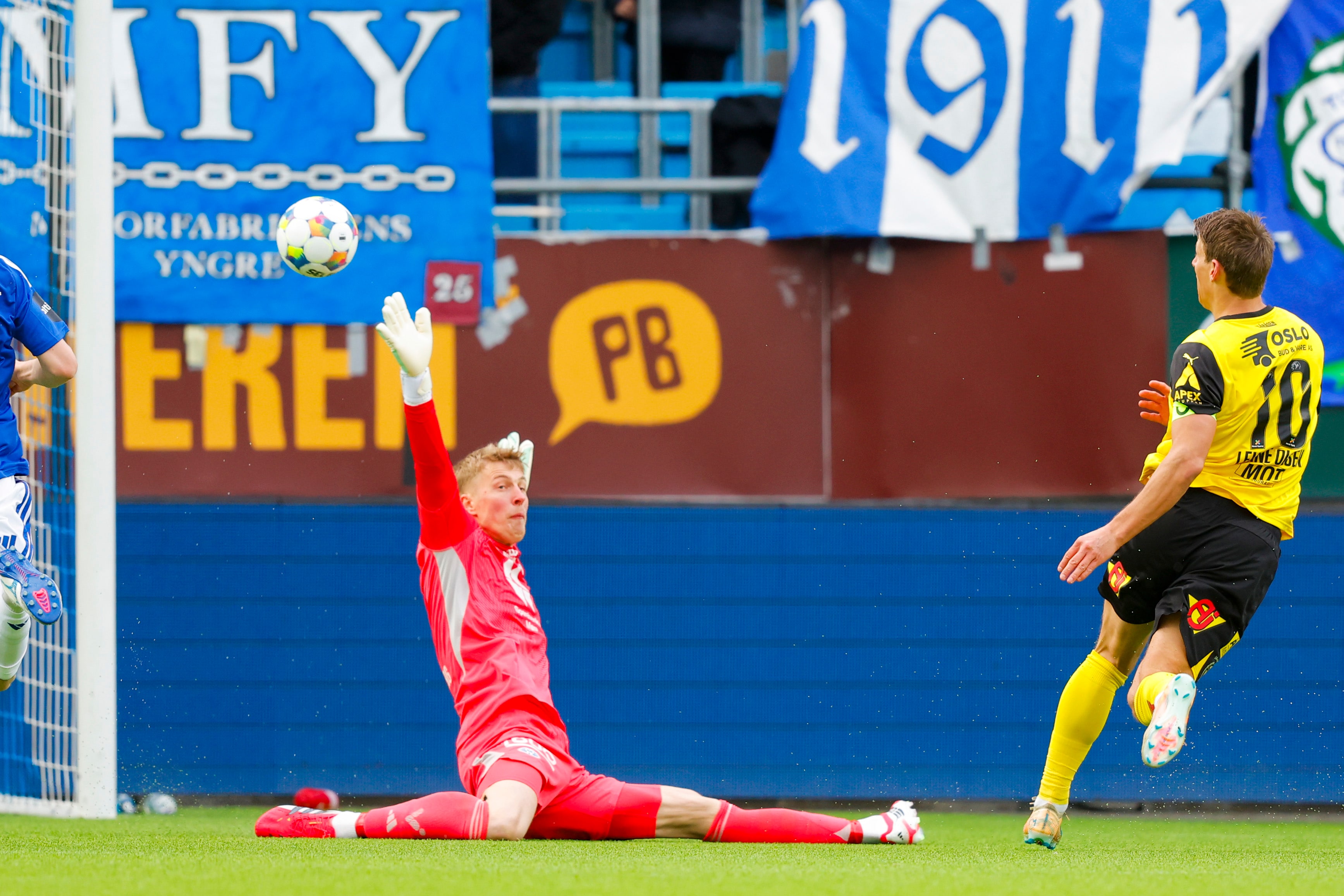 Se høydepunktene: Lehne Olsen matchvinner med lekker chip