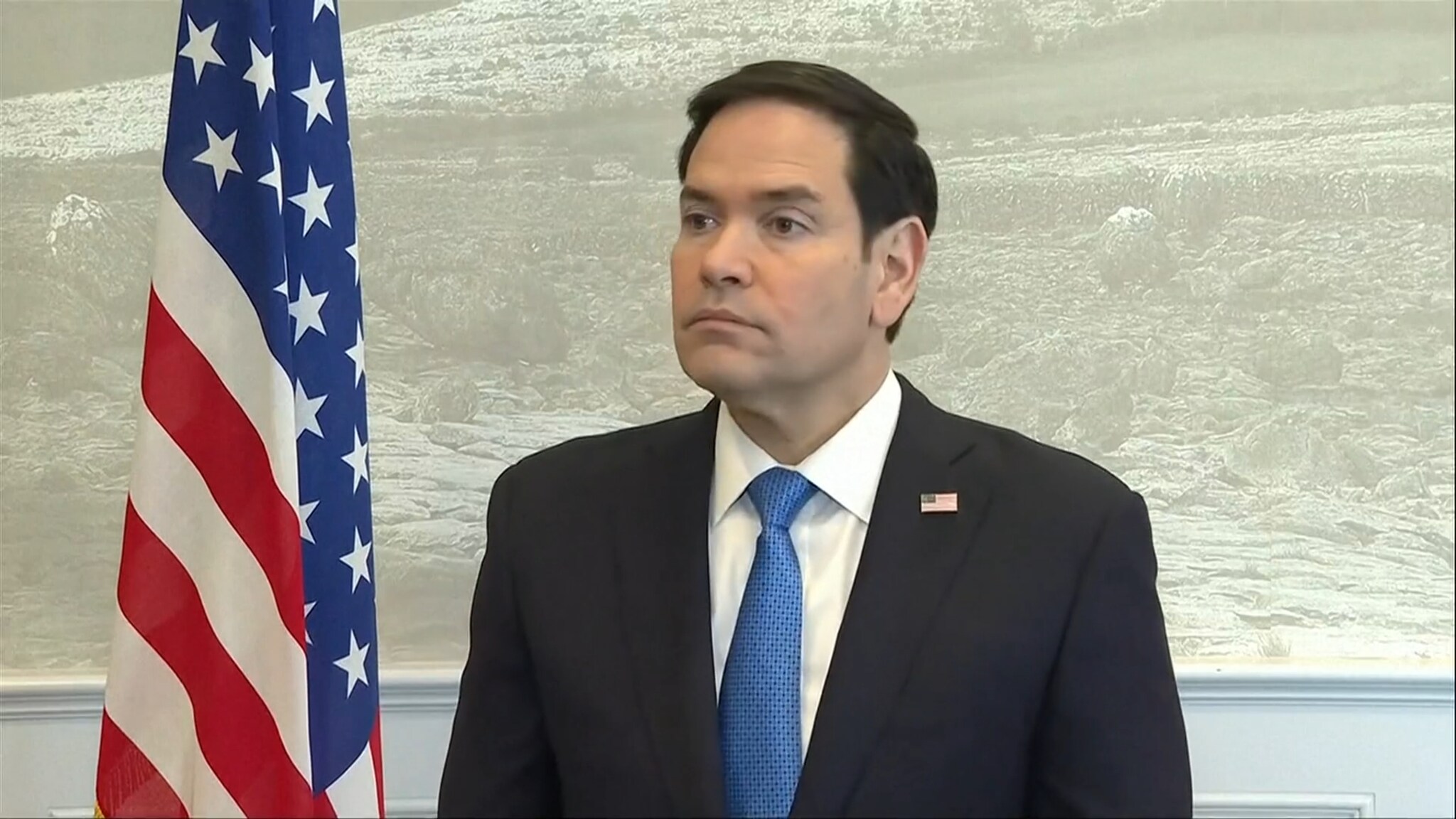 Rubio møter pressen