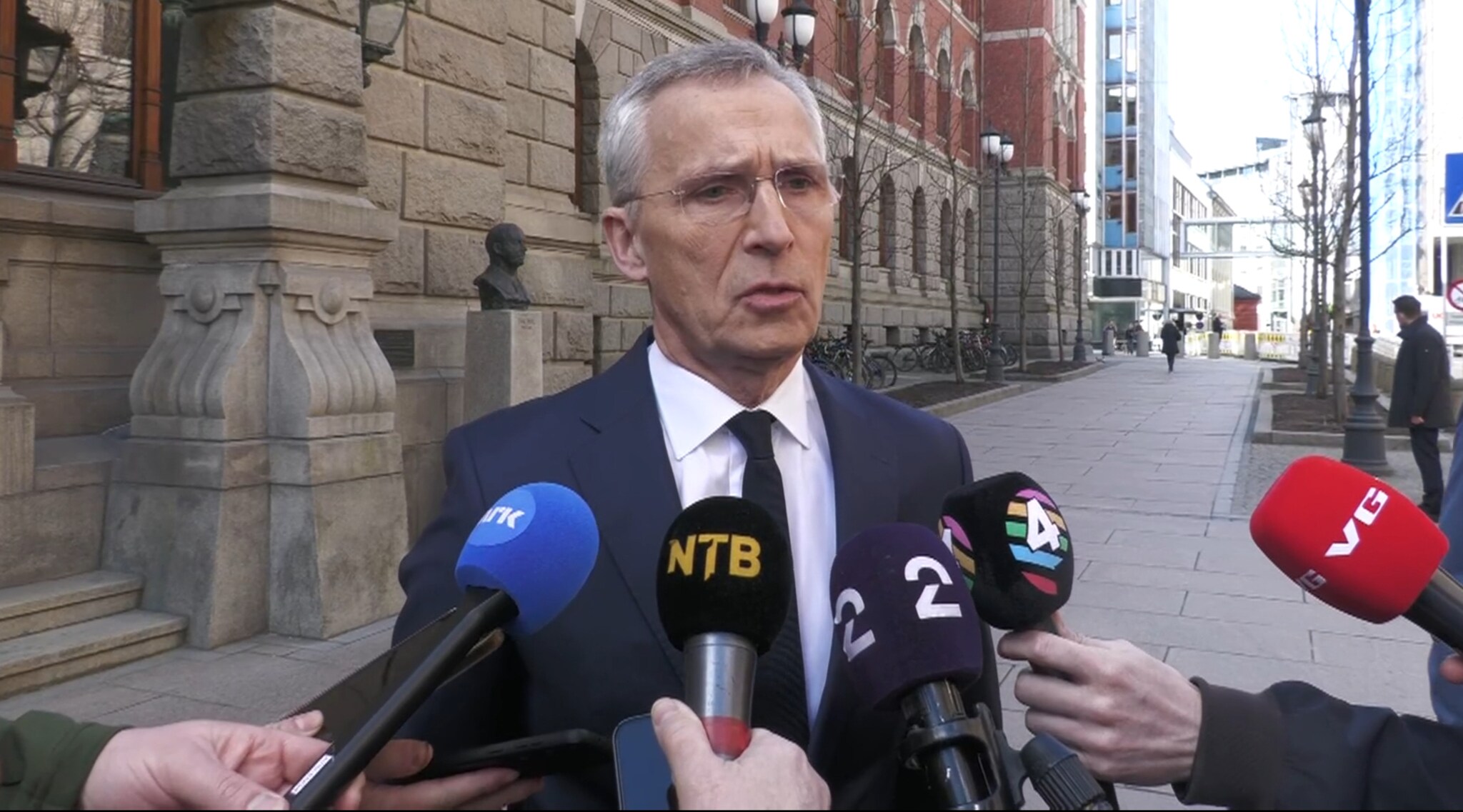 Stoltenberg om børs-uro: – Dramatiske dager