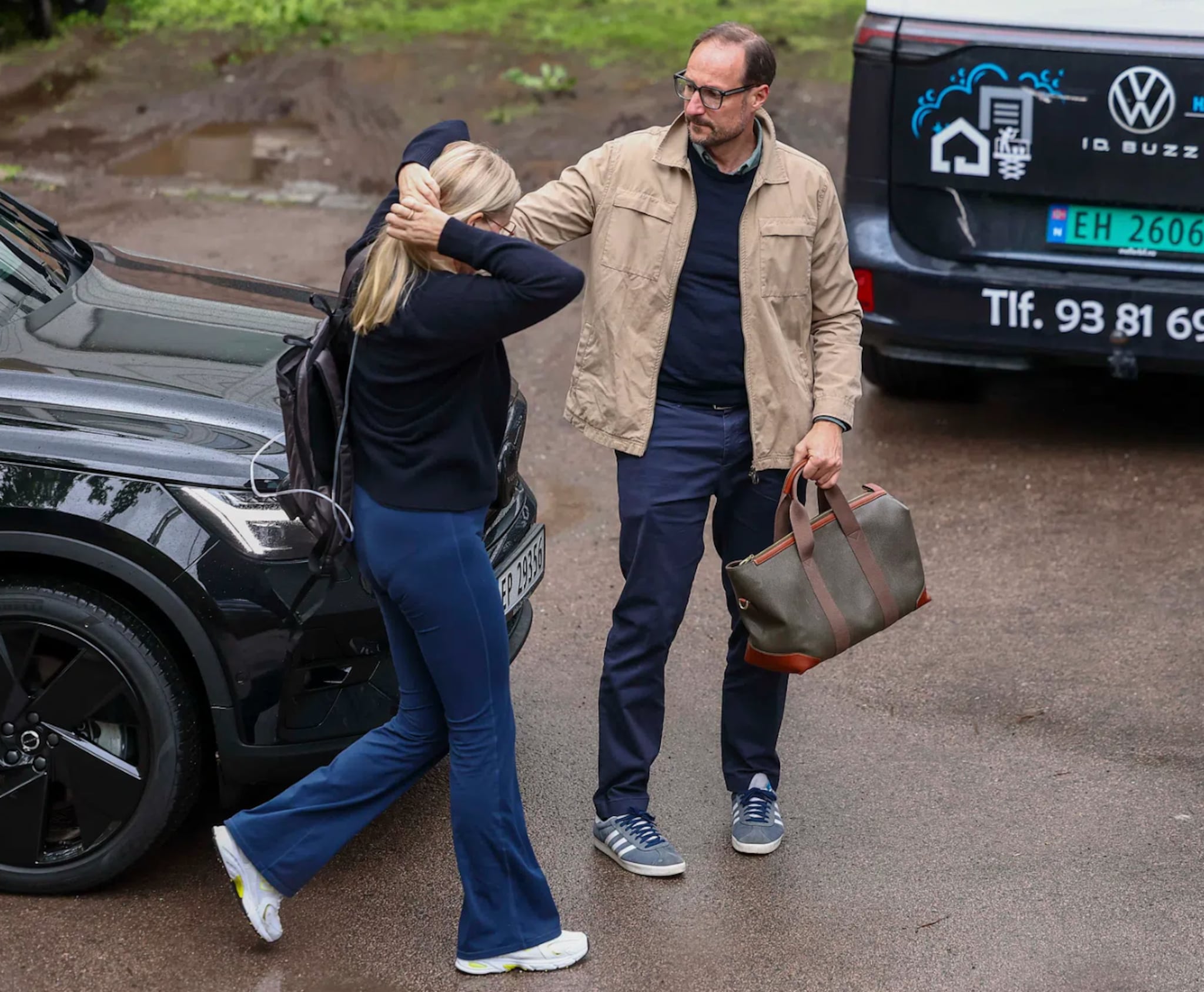 Kronprinsesse Mette-Marit på Rikshospitalet - familien er med
