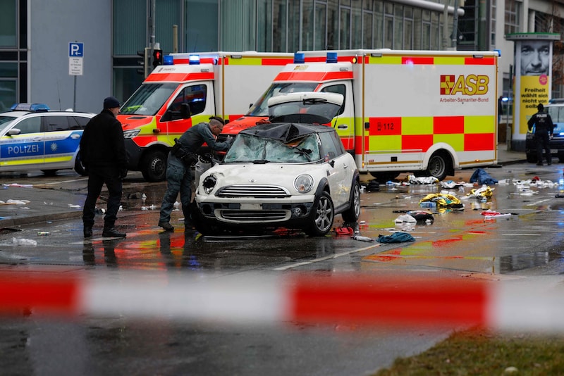 Siste nytt om bilen som kjørte inn i folkemengde i Tyskland