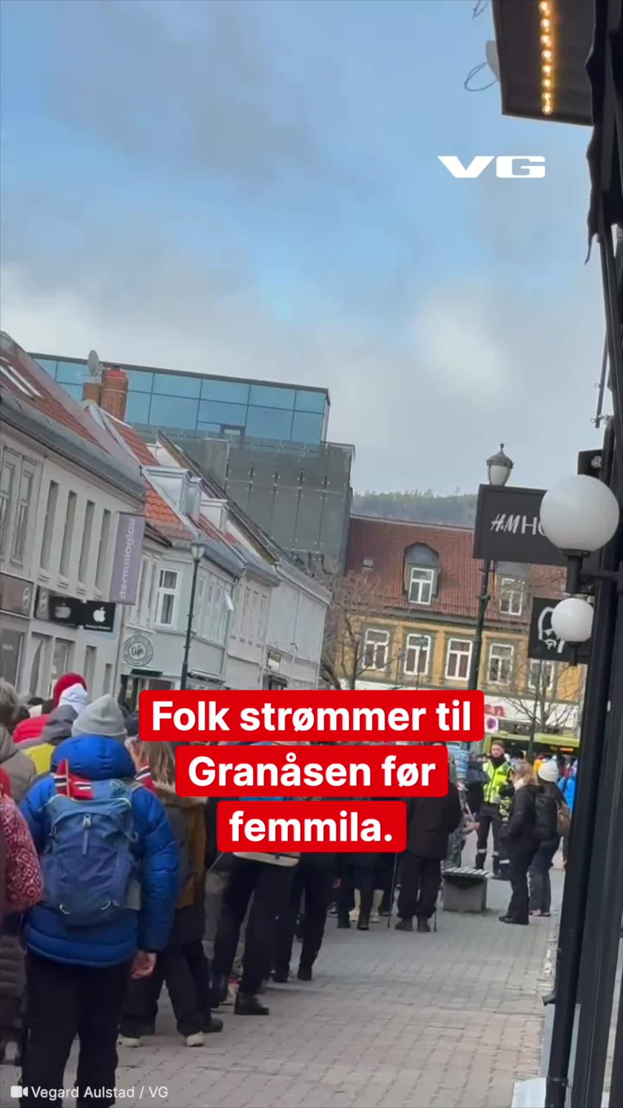 Lange køer før femmila