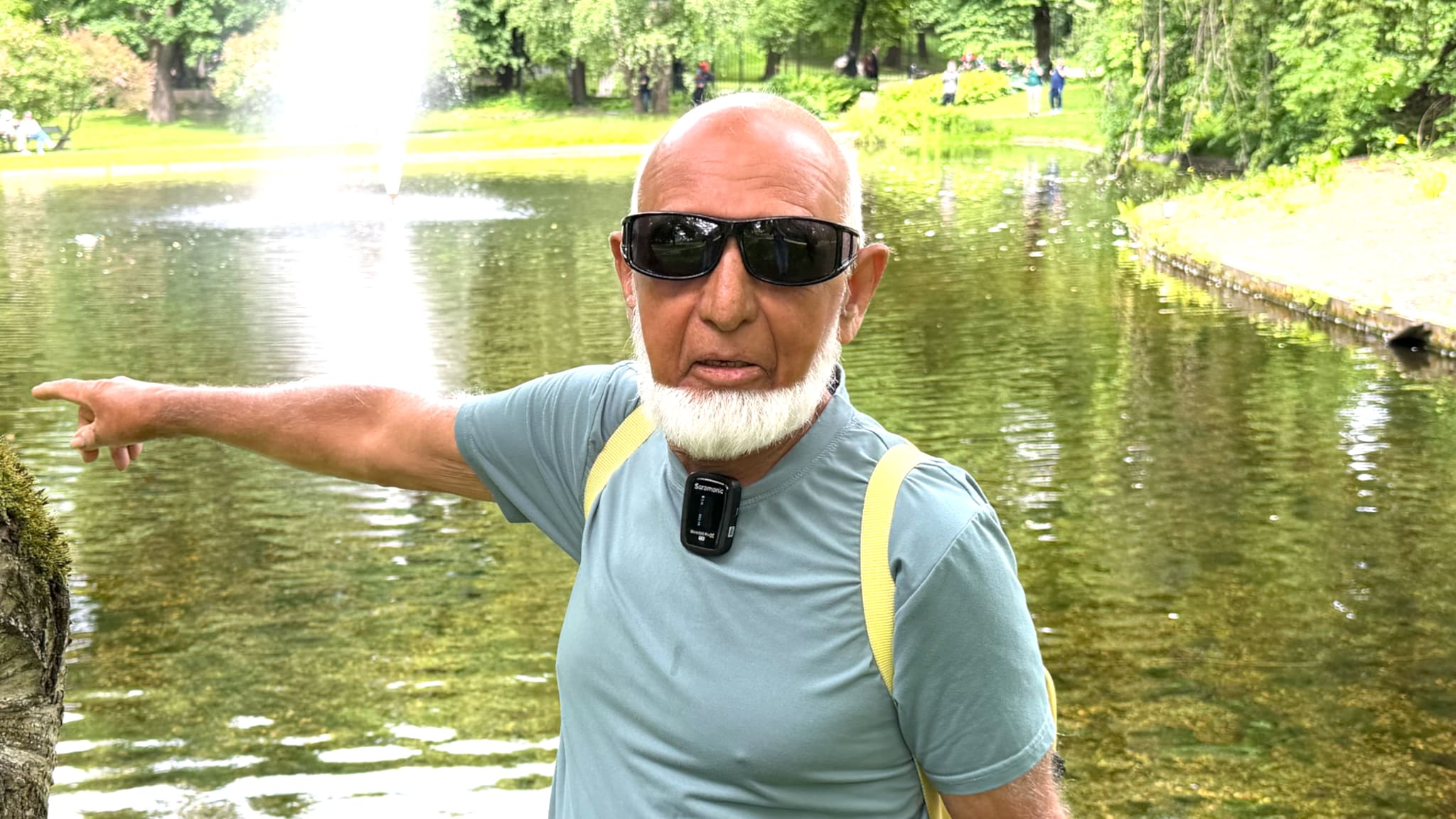 Sjekk ut denne turglade lykkebassen da!