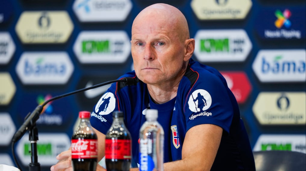 Pressekonferanse med Ståle Solbakken