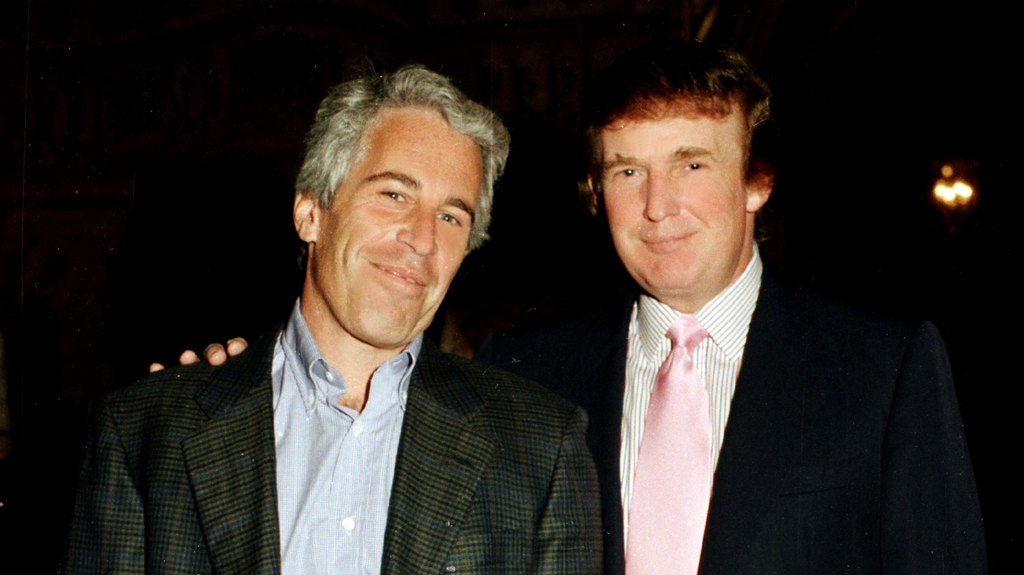Trump møter press om Epstein-dokumenter etter ny avsløring
